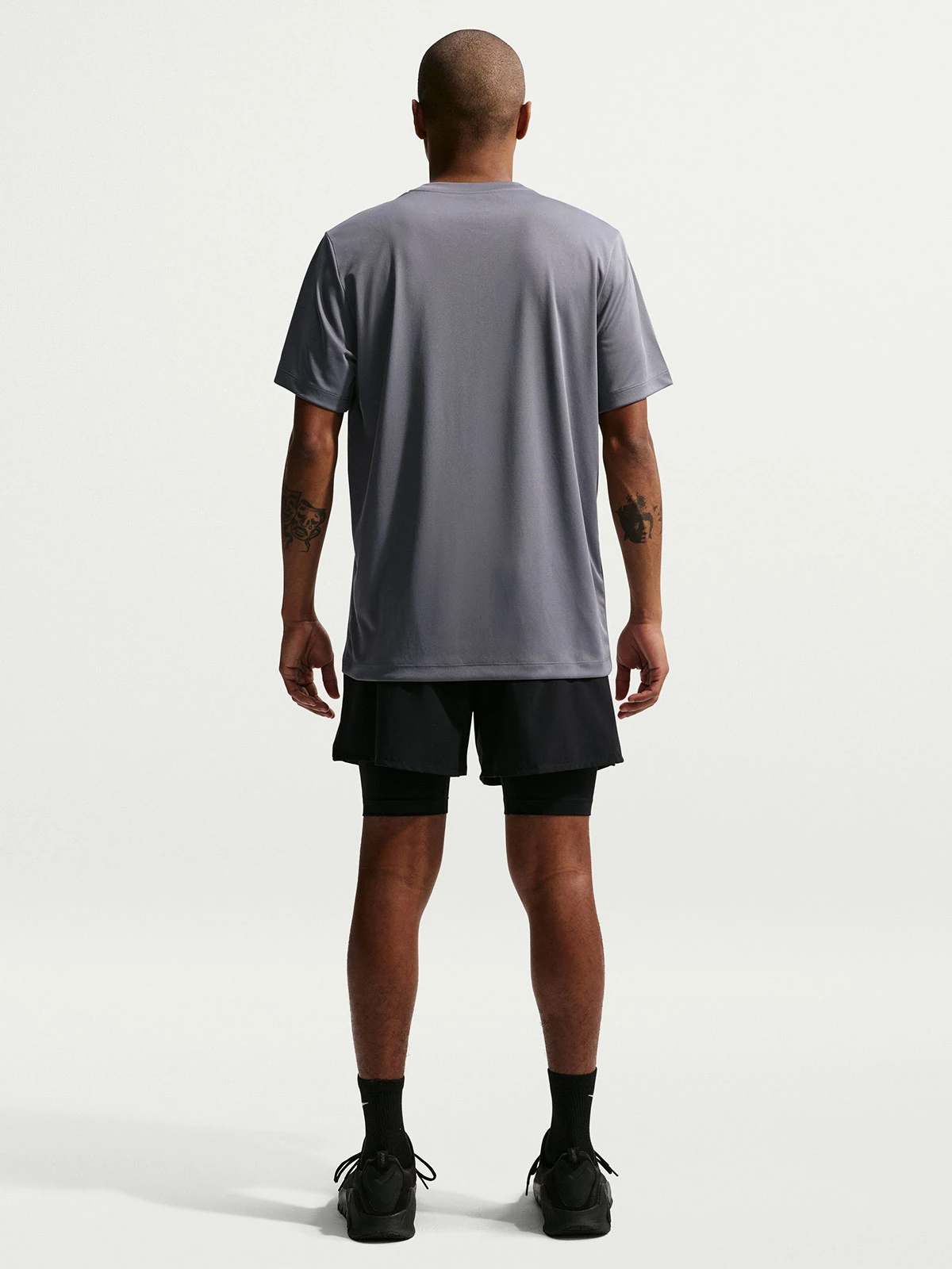 POLO ENTRENAMIENTO HOMBRE NIKE CMC GRIS - 5
