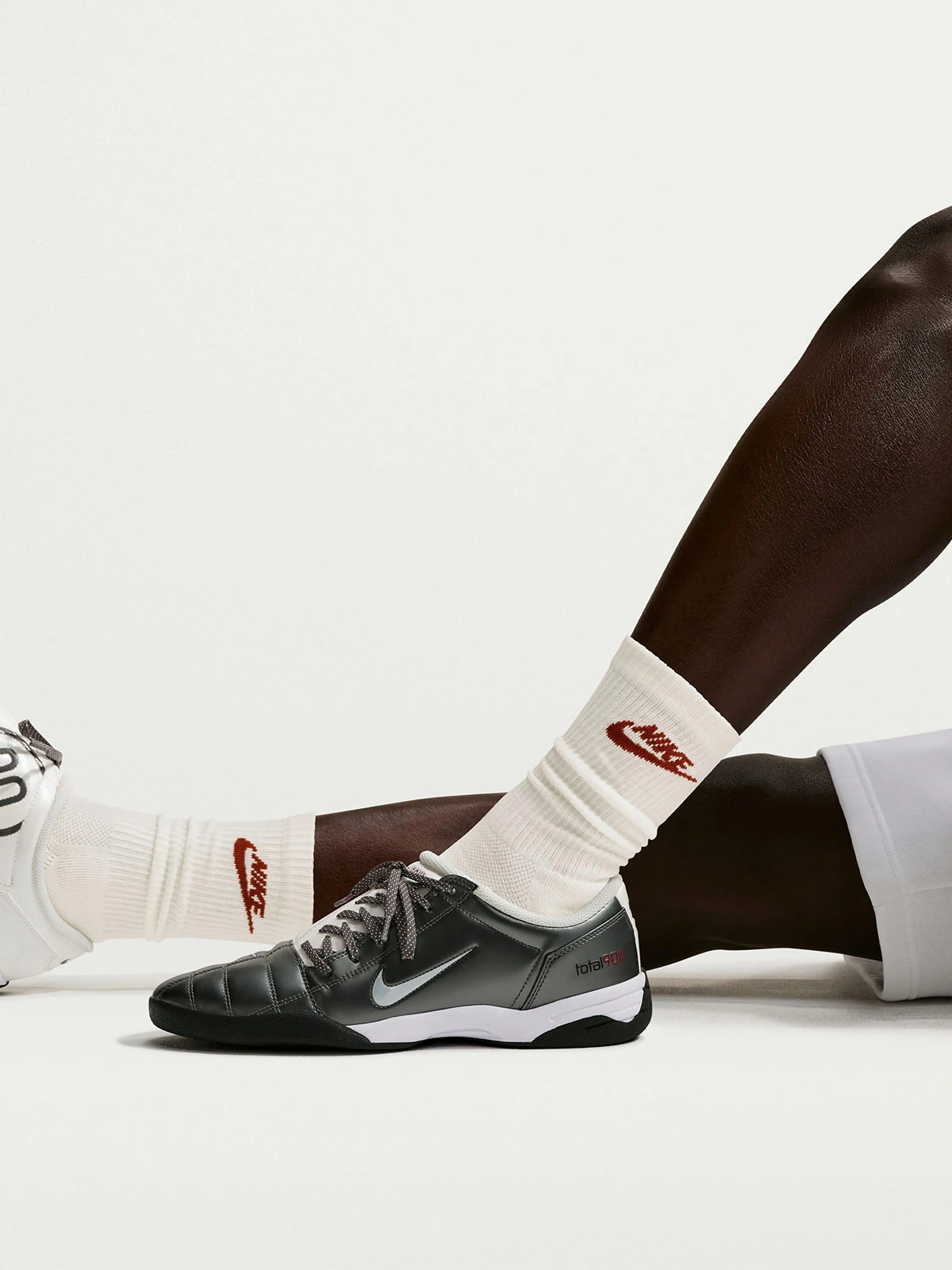 MEDIAS NIKE EVERYDAY ELEVATED BLANCO - 2