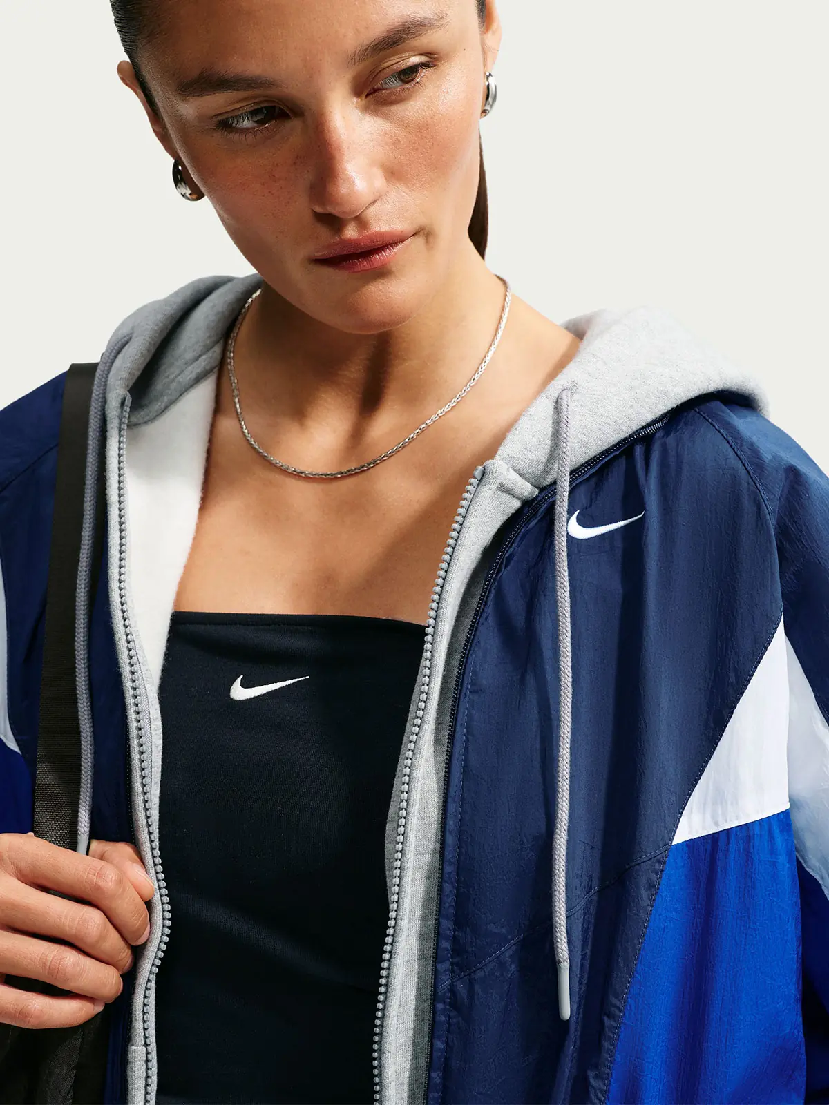 CASACA MUJER NIKE SPORTSWEAR STREET AZUL - 4