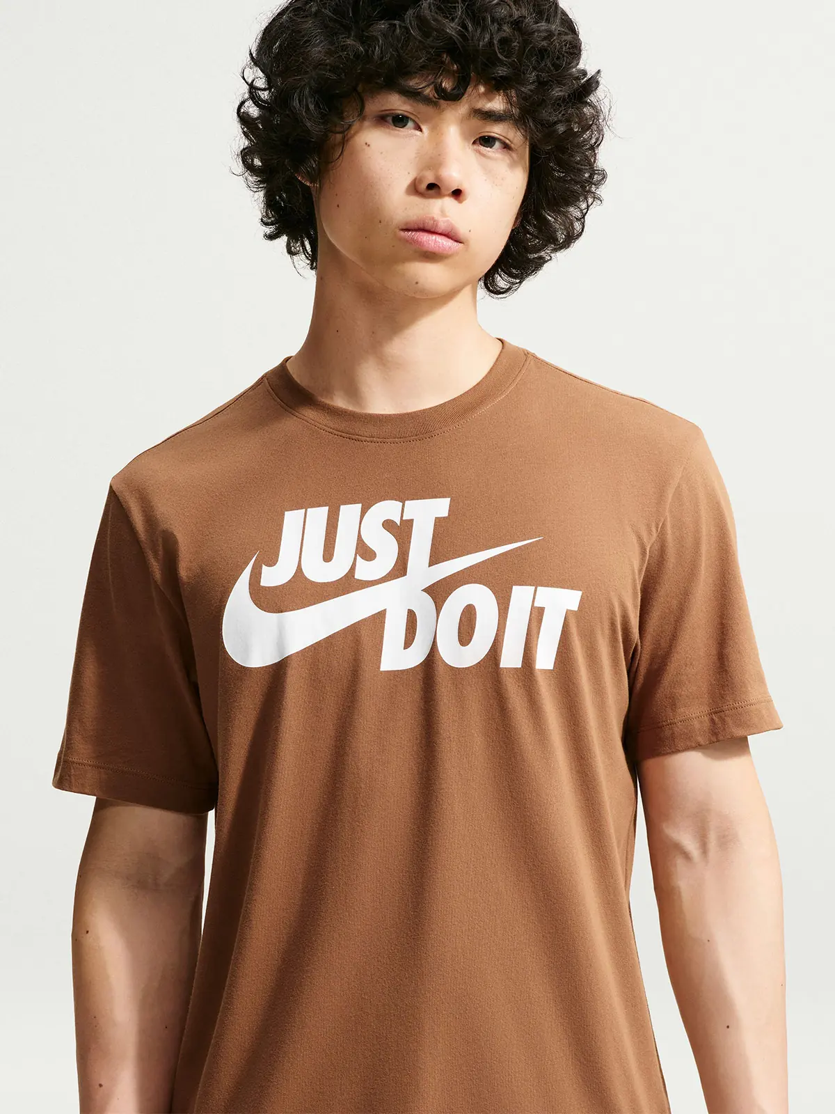 POLERA HOMBRE NIKE JUST DO IT SWOOSH ALGODÓN - 1