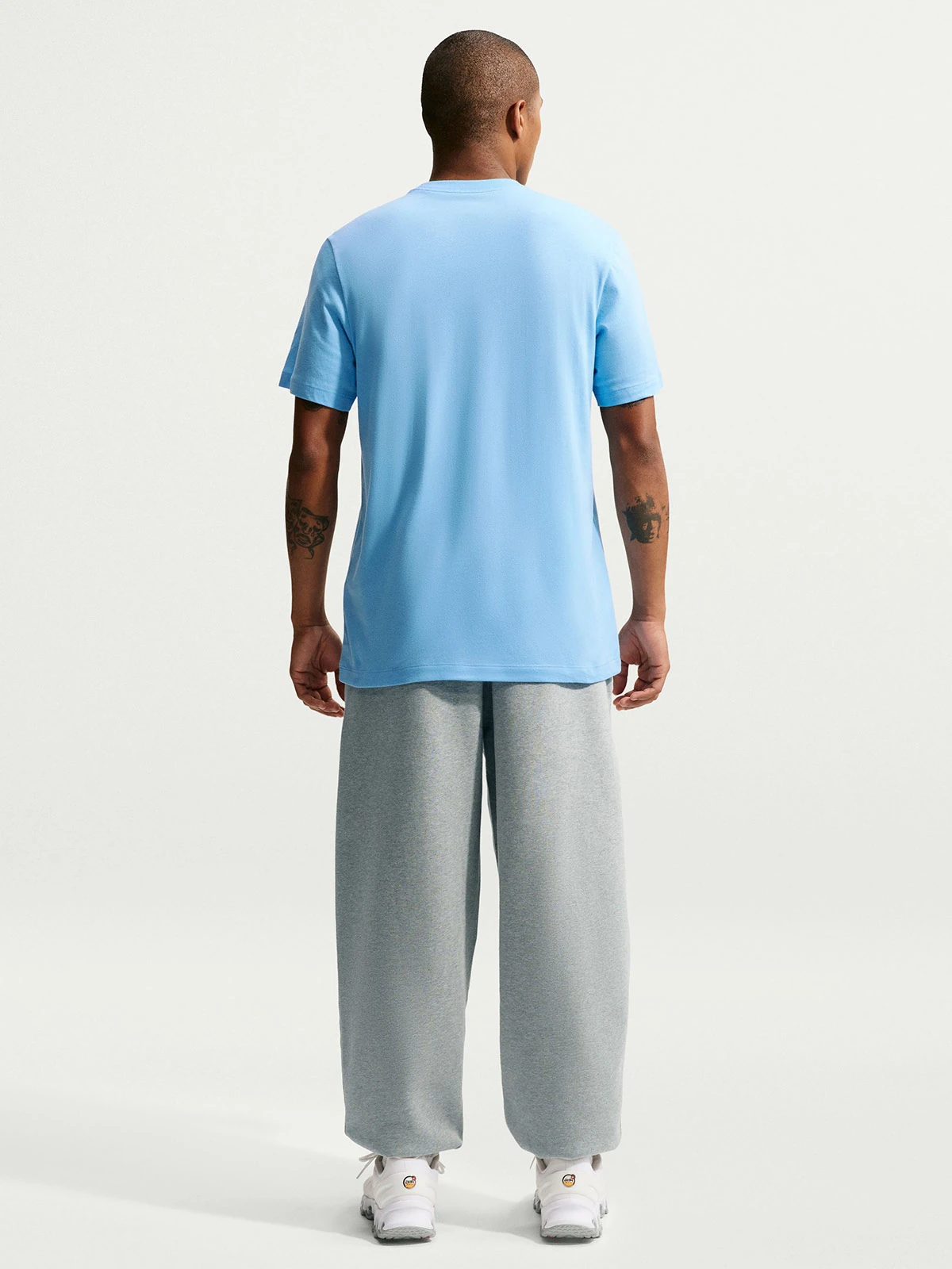 POLERA HOMBRE NIKE JUST DO IT SWOOSH ALGODÓN - 4