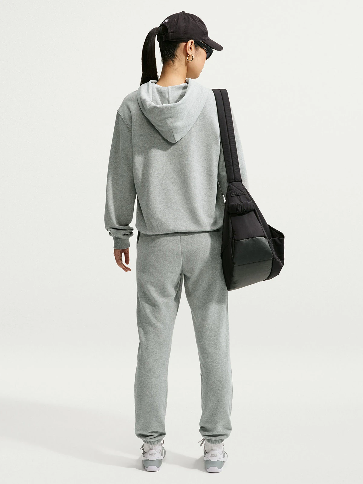 PANTALÓN DE BUZO MUJER NIKE STUDIO FLEECE LIGHTWEIGHT - 2