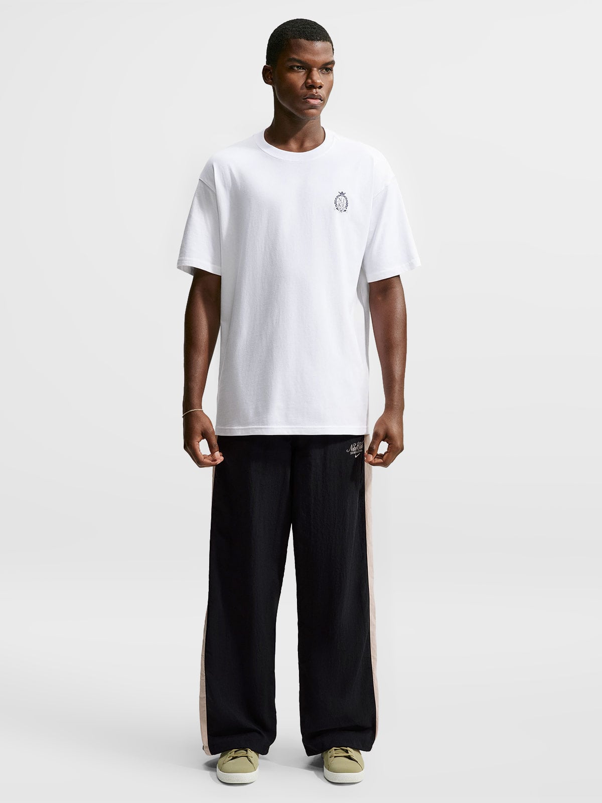 PANTALÓN DE BUZO HOMBRE NIKE CLUB - 1