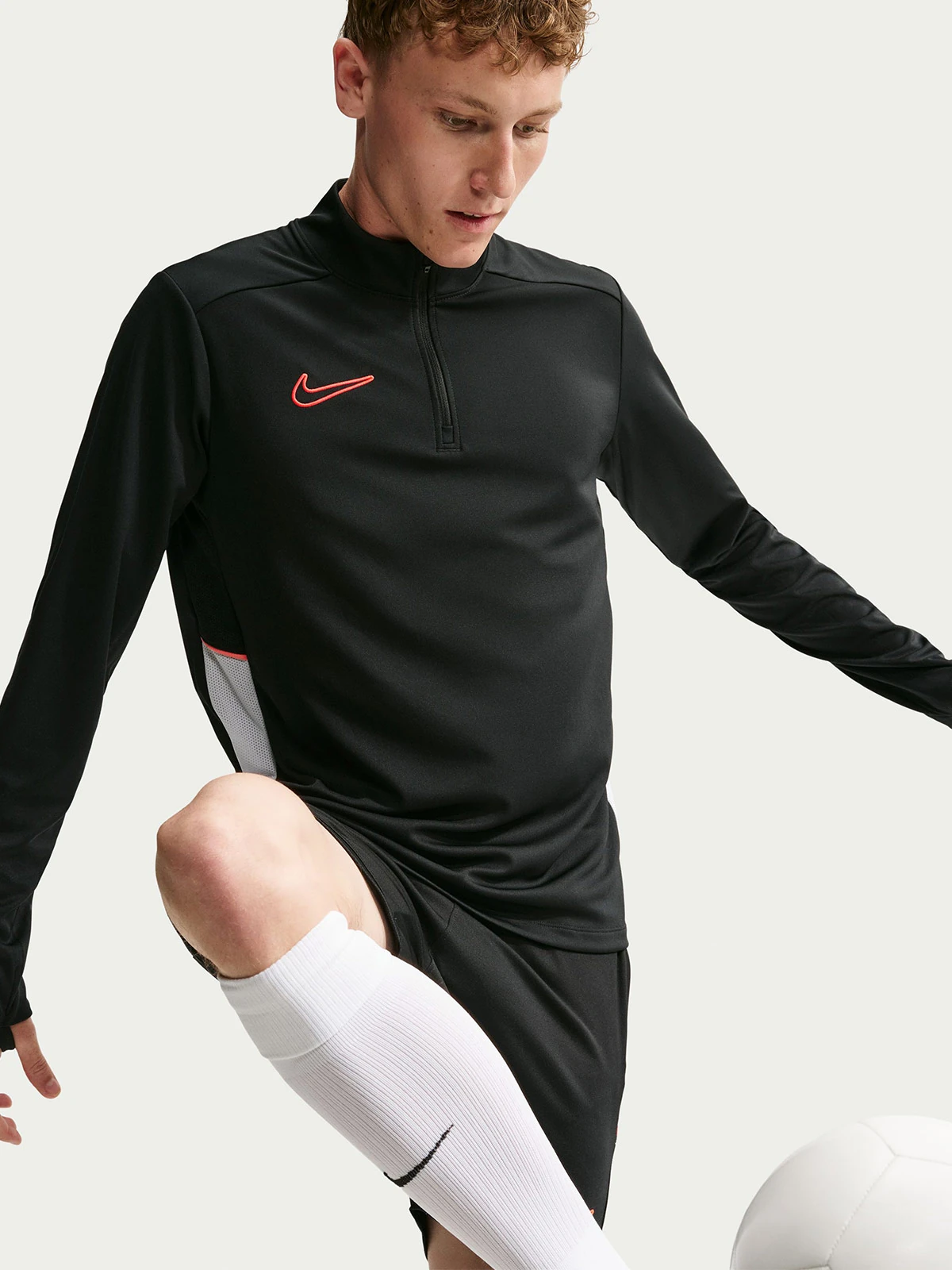 POLERA FÚTBOL HOMBRE NIKE ACADEMY - 2