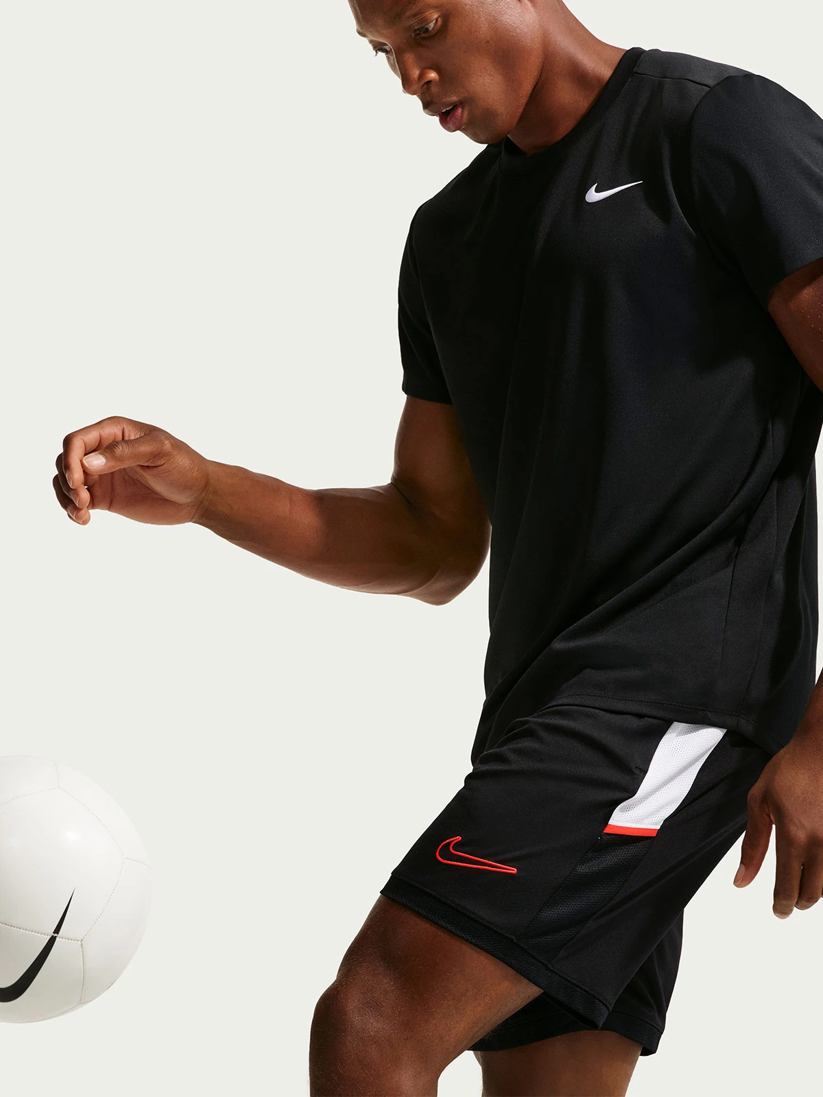 SHORT FÚTBOL HOMBRE NIKE ACADEMY - 4