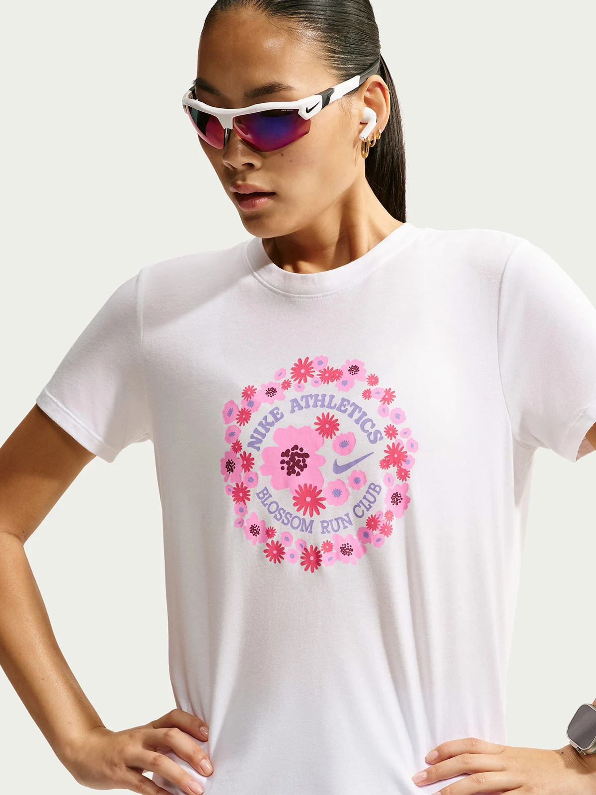 POLO RUNNING MUJER NIKE BLOSSOM RUN CLUB - 5
