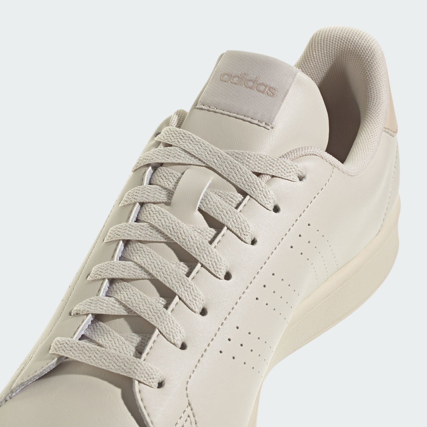 adidas advantage beige