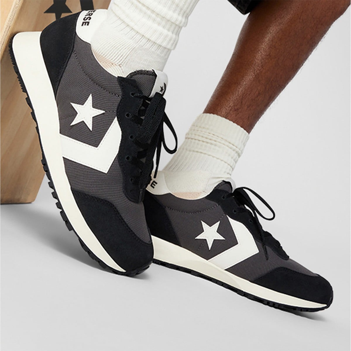 ZAPATILLAS HOMBRE CONVERSE URBANAS NEGRO CUERO - 2