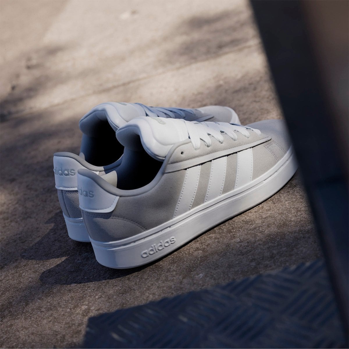 ZAPATILLAS URBANAS HOMBRE ADIDAS GRAND COURT ALPHA 00s - 3
