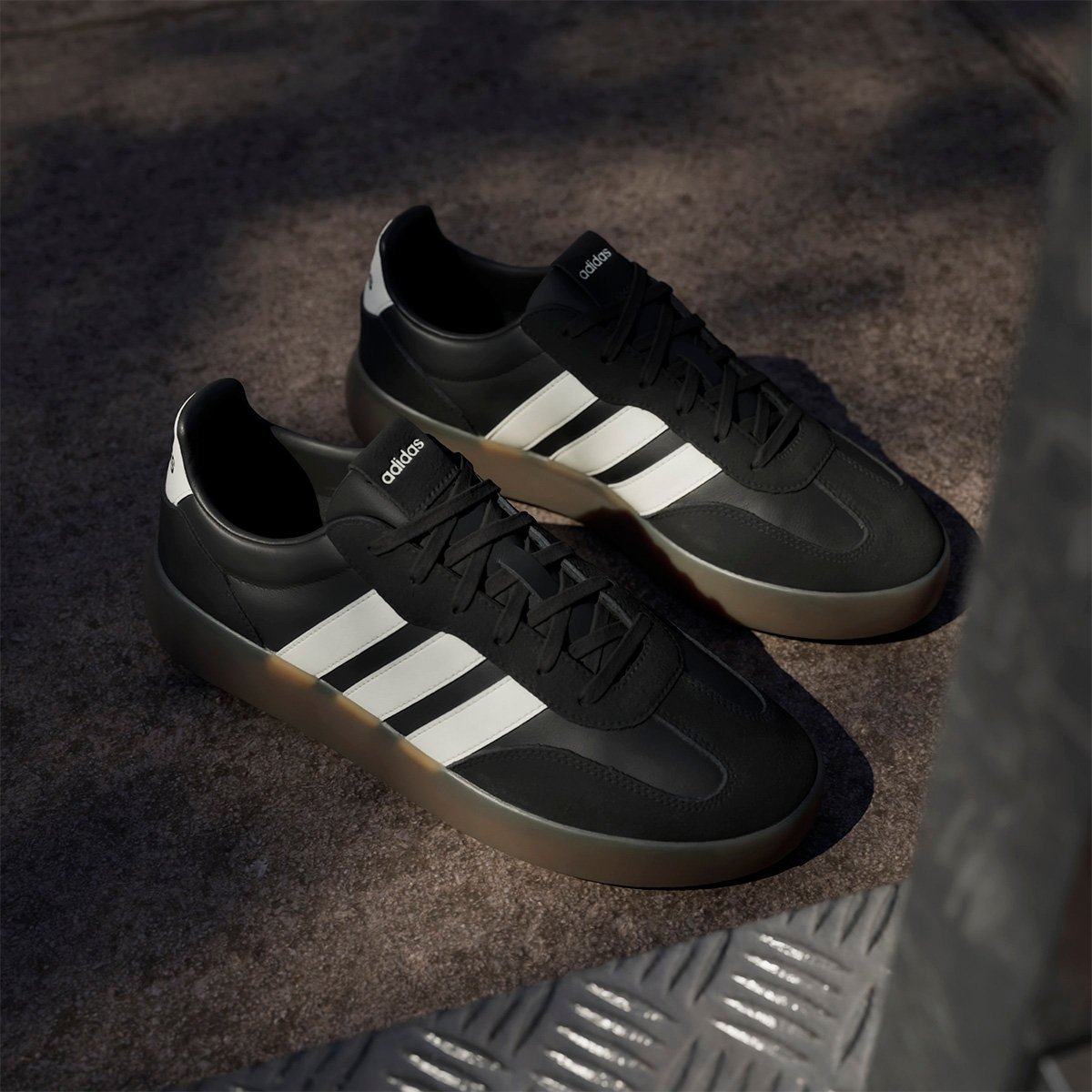 ZAPATILLAS URBANAS HOMBRE ADIDAS BARREDA DECODE LUX - 2