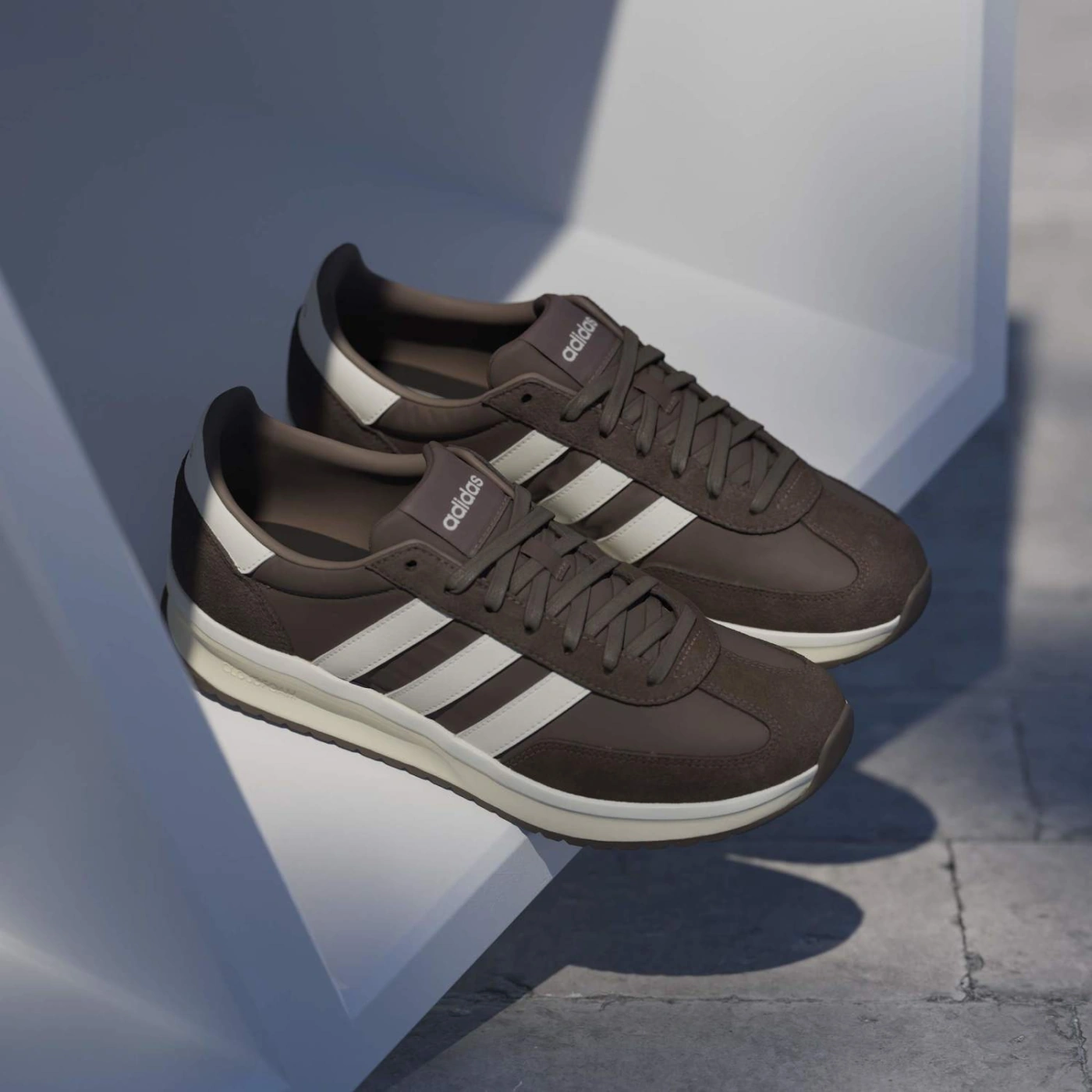 ZAPATILLAS  URBANAS HOMBRE ADIDAS RUN 70s 2.0 - 3