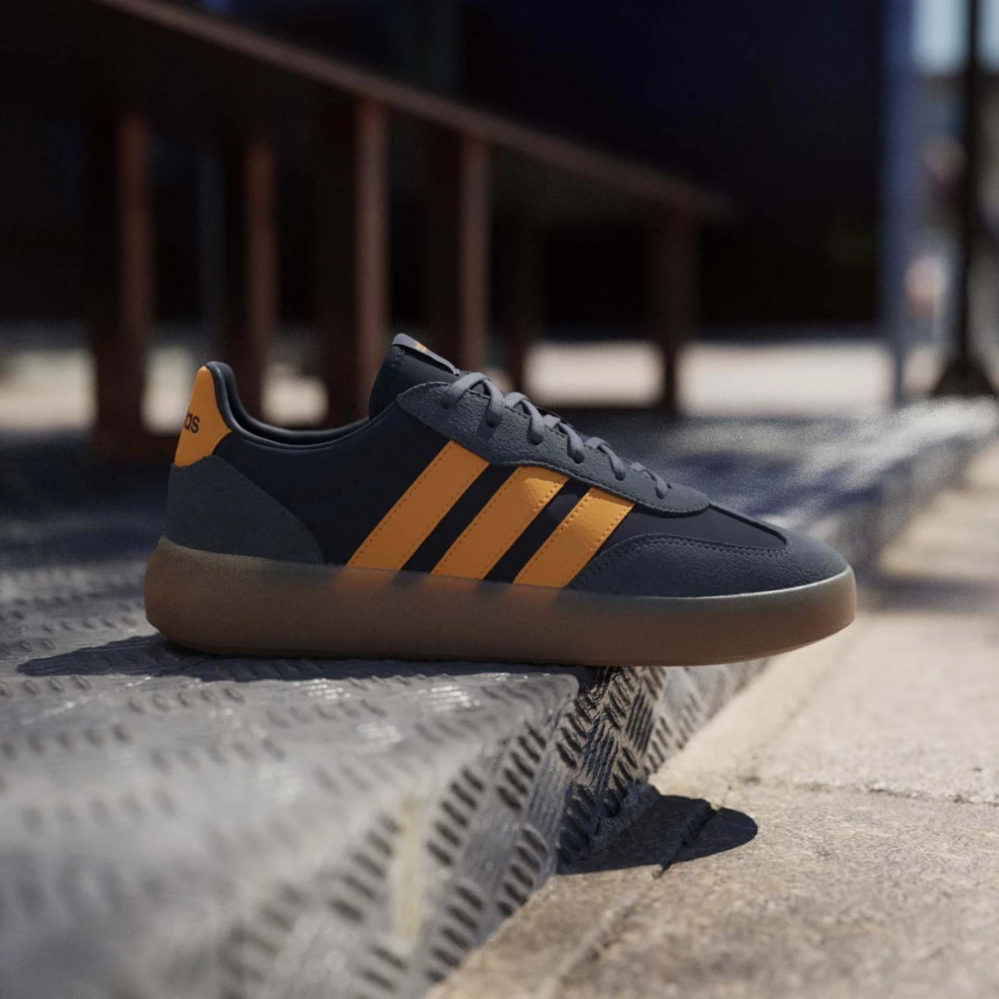 ZAPATILLAS HOMBRE ADIDAS URBANAS BARREDA DECODE - 1