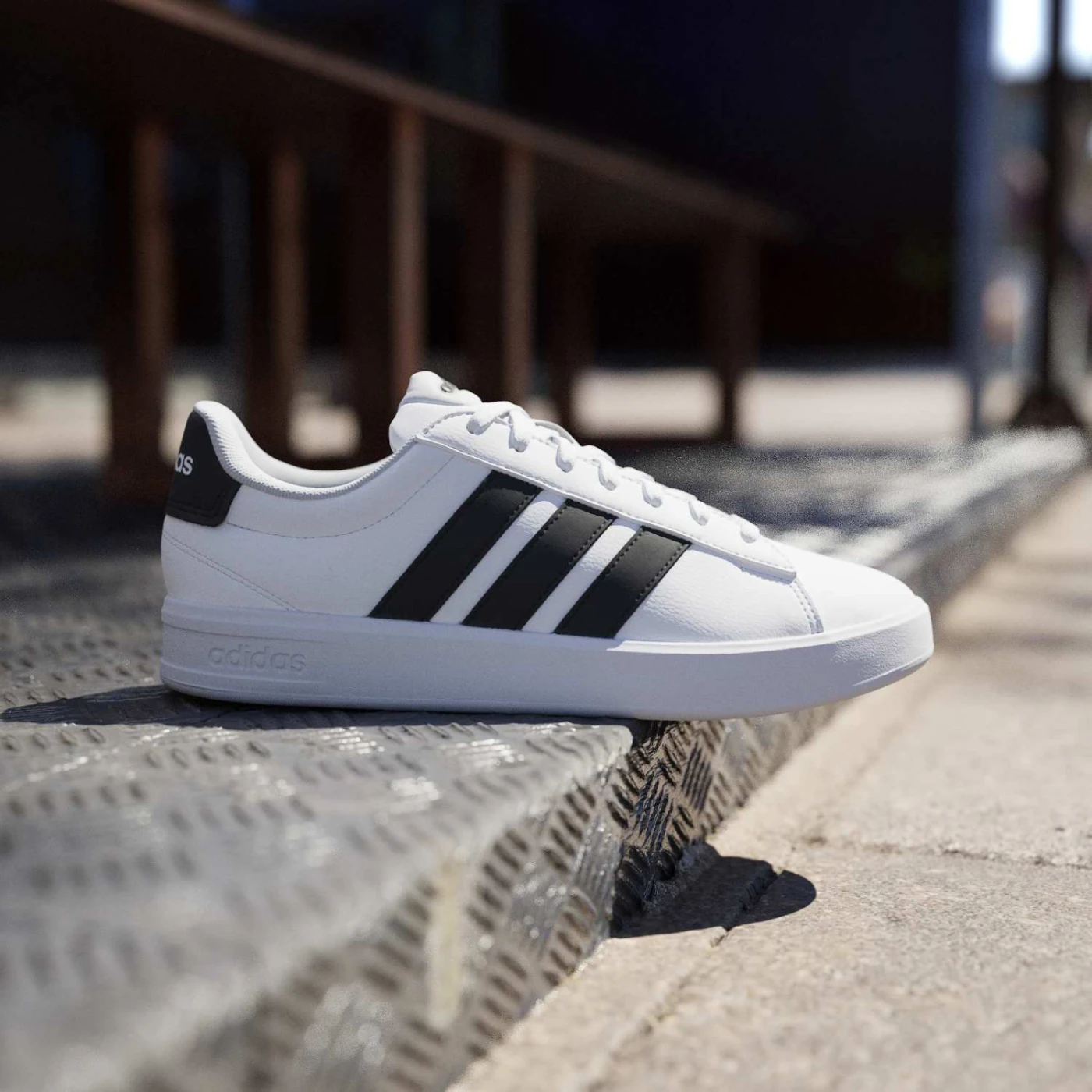 ZAPATILLAS URBANAS HOMBRE ADIDAS GRAND COURT 3.0 - 1