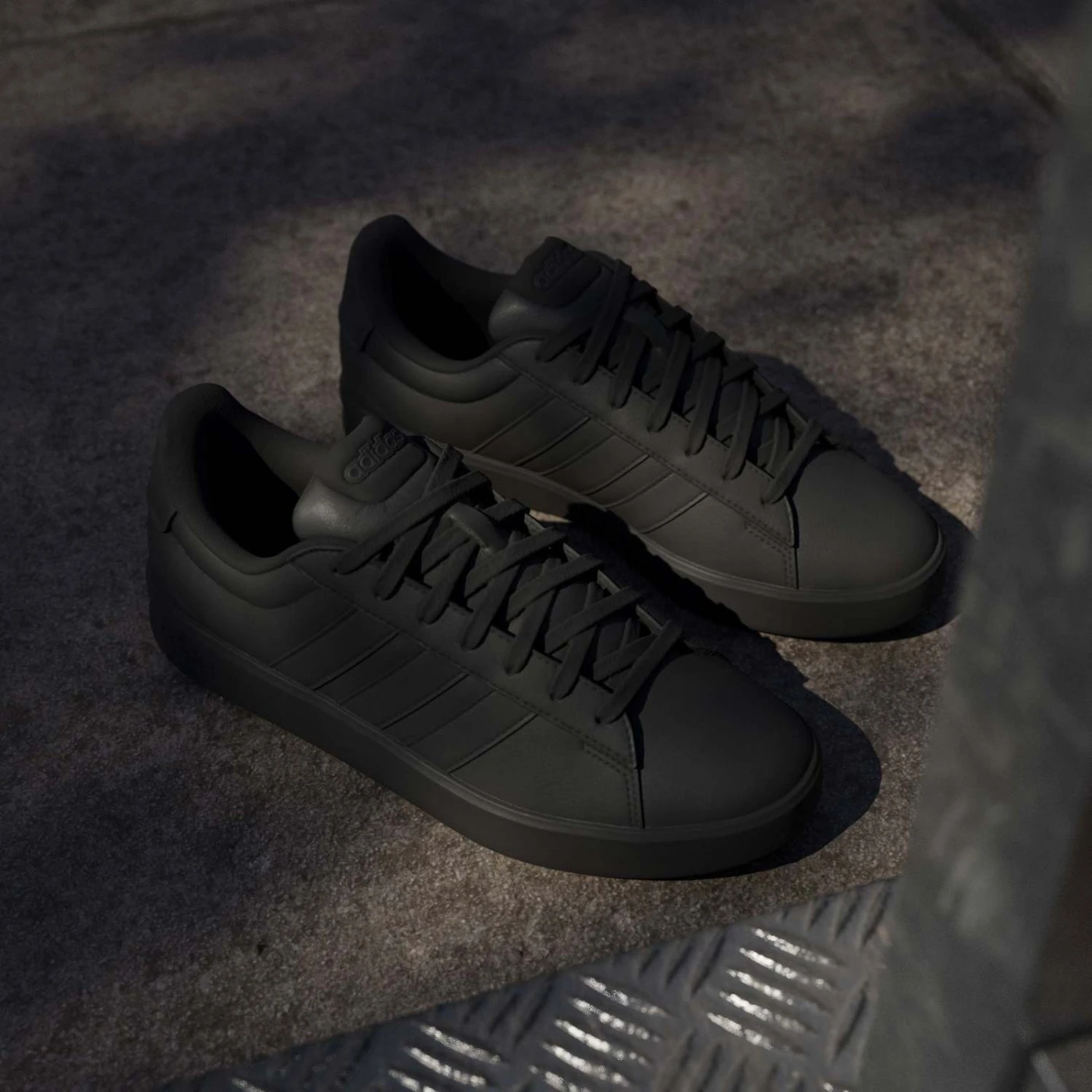 ZAPATILLAS URBANAS GRAND COURT 3.0 HOMBRE ADIDAS - 3
