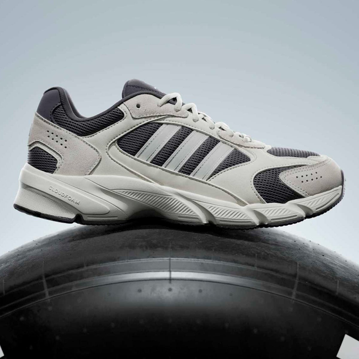 ZAPATILLAS HOMBRE ADIDAS URBANAS CRAZYCHAOS 2000 MERCEDES AMG PETRONAS F1 TEAM - 9