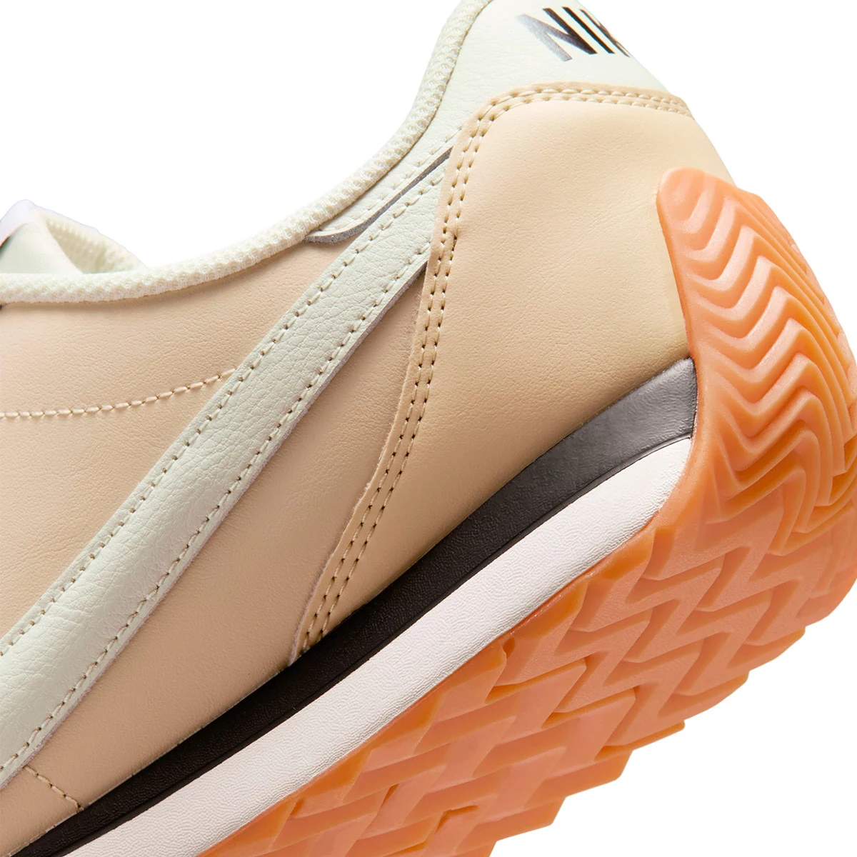 ZAPATILLAS HOMBRE NIKE URBANAS MELÓN PACIFIC LTR - 5