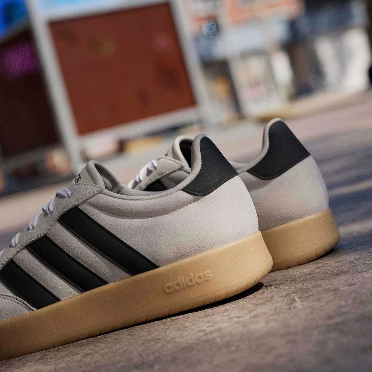 ZAPATILLAS HOMBRE ADIDAS URBANAS BARREDA CUERO - 6