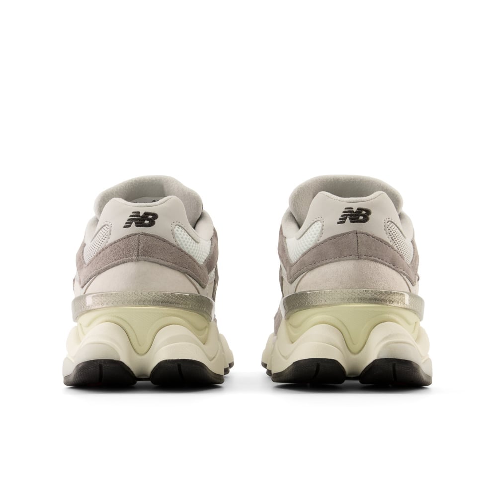 ZAPATILLAS URBANAS MUJER NEW BALANCE 9060 GRIS - 6