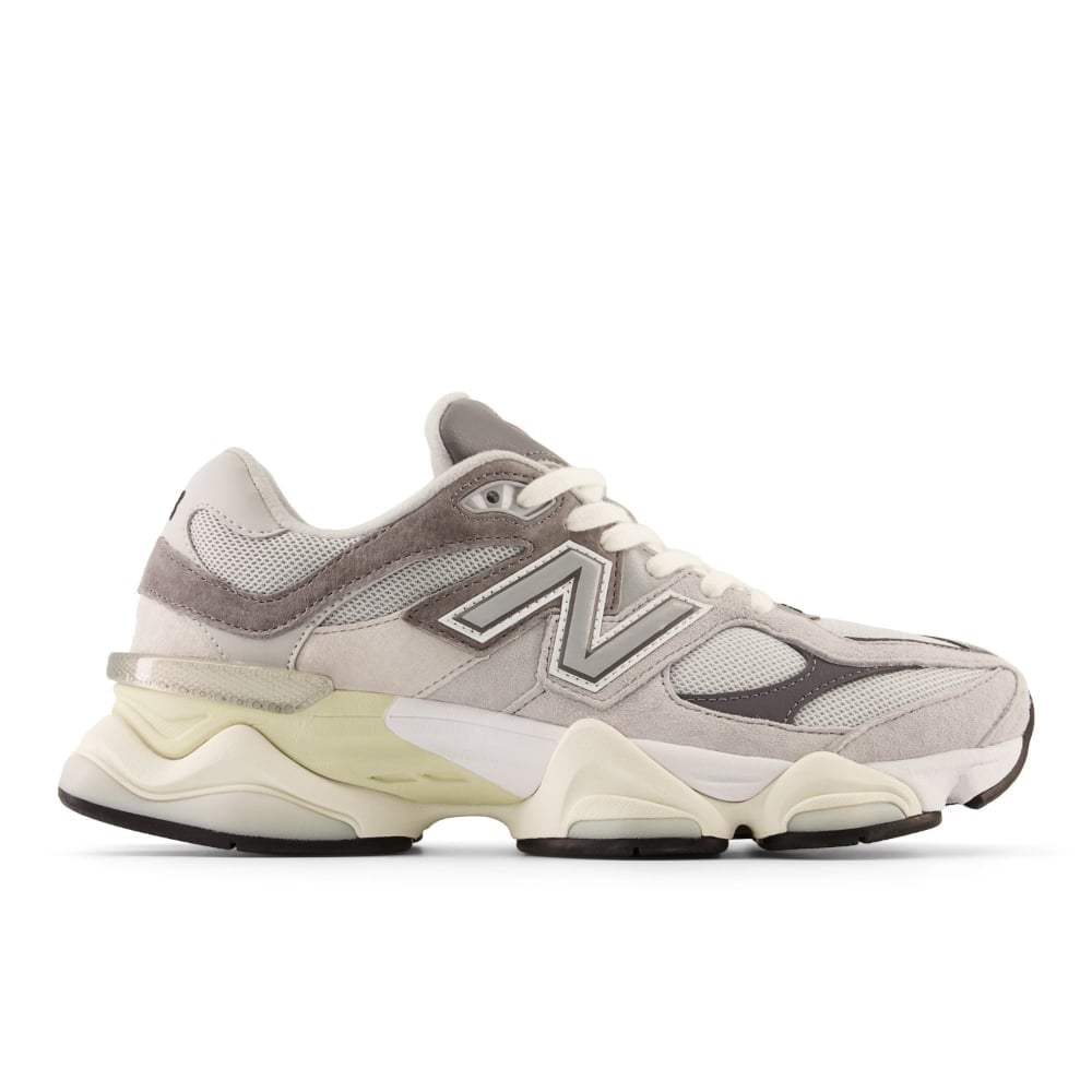ZAPATILLAS URBANAS MUJER NEW BALANCE 9060 GRIS - 1