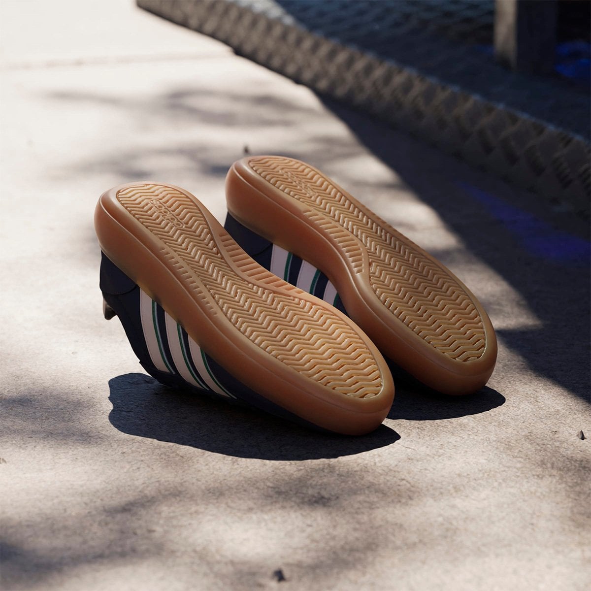 ZAPATILLAS URBANAS MUJER ADIDAS BARREDA DECODE - 8