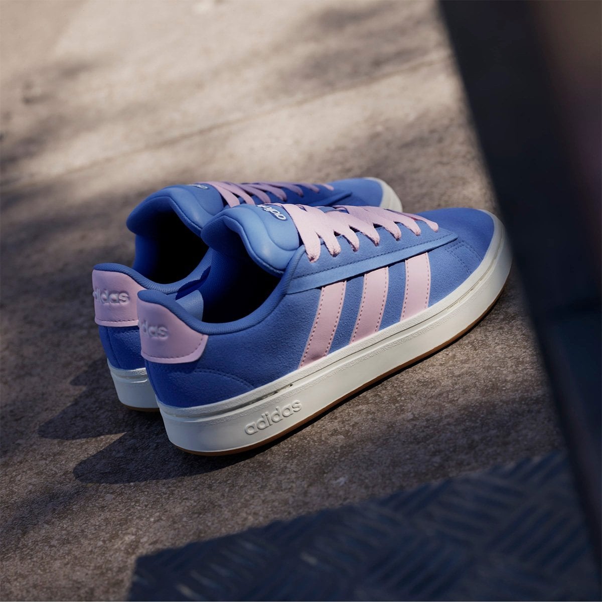 ZAPATILLAS URBANAS MUJER ADIDAS GRAND COURT ALPHA 00s - 5