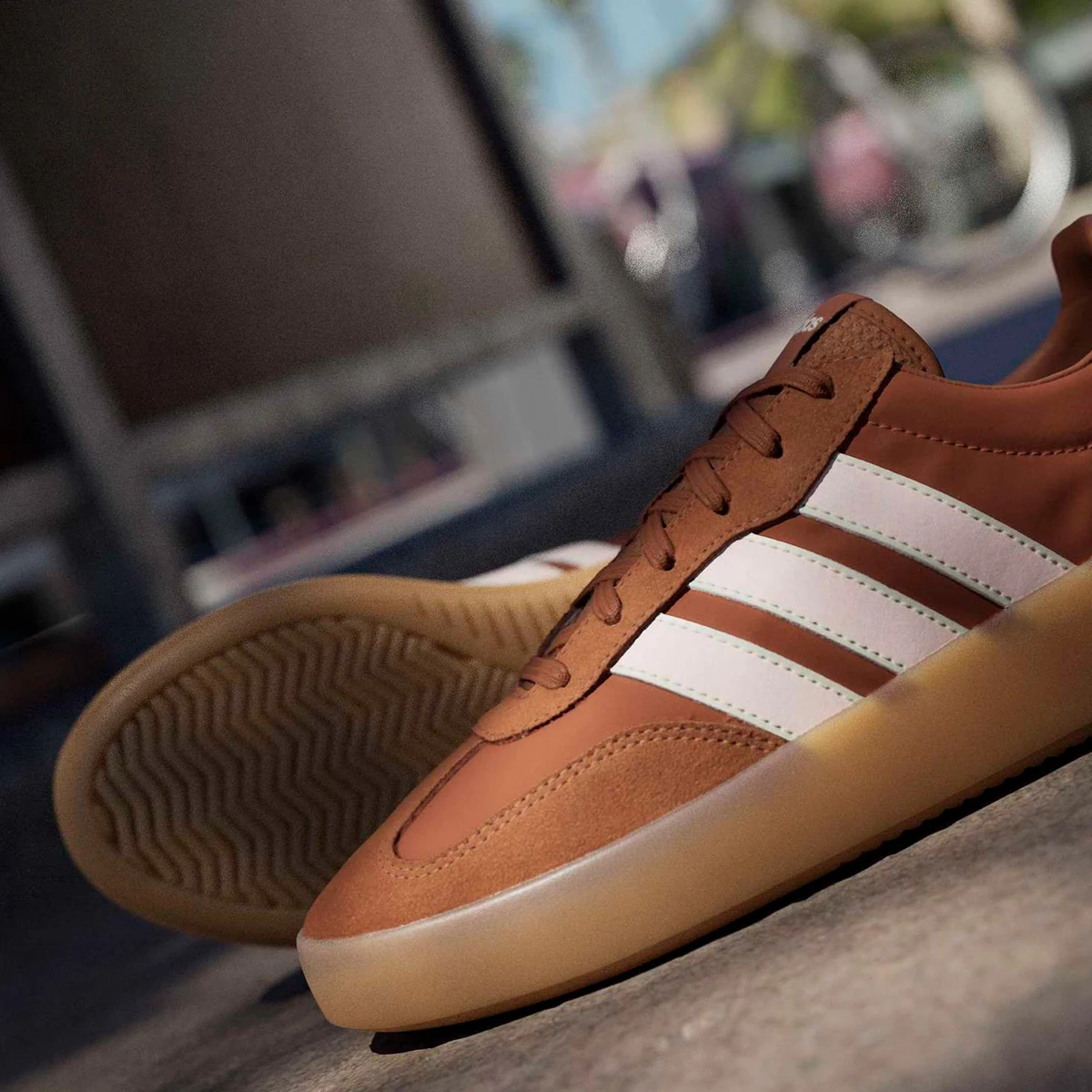 ZAPATILLAS HOMBRE ADIDAS URBANAS MARRÓN IH1443 CUERO - 6
