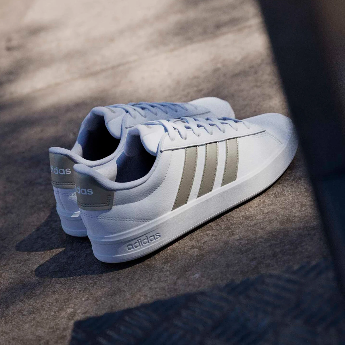 ZAPATILLAS  URBANAS MUJER ADIDAS GRAND COURT 3.0 - 3