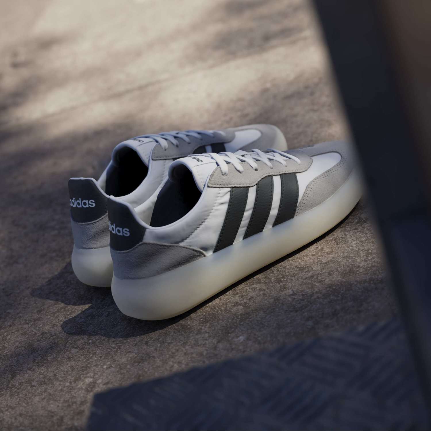 ZAPATILLAS URBANAS MUJER ADIDAS BARREDA DECODE - 4