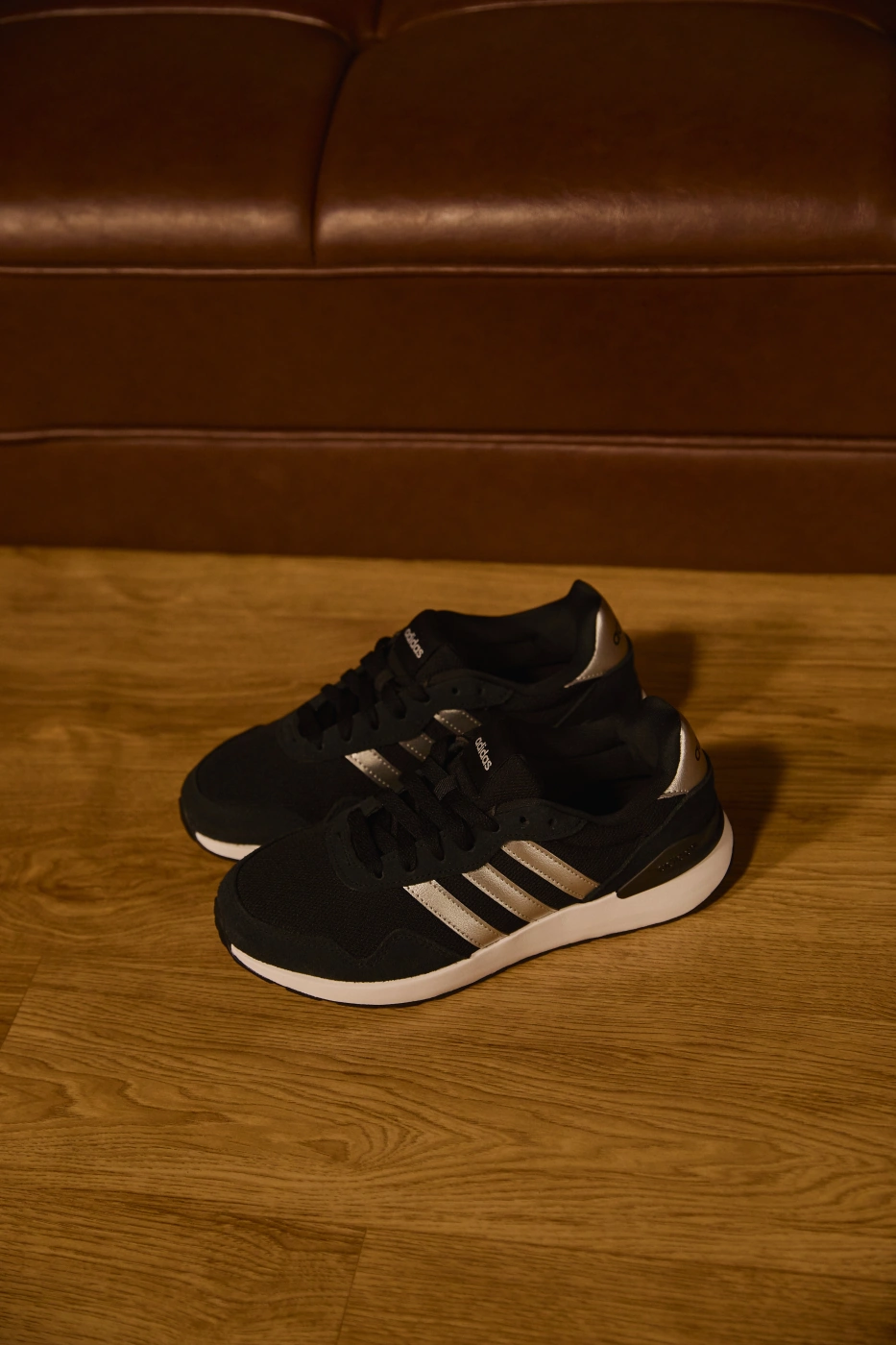 ZAPATILLAS MUJER ADIDAS URBANAS RUN60s - 6