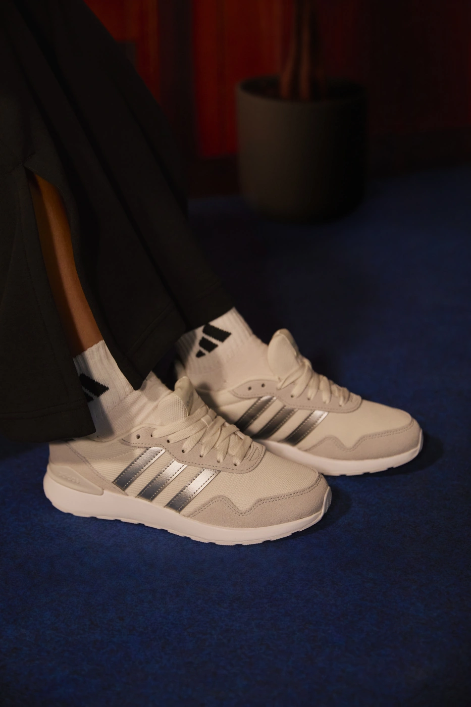 ZAPATILLAS MUJER ADIDAS URBANAS RUN 60s - 1