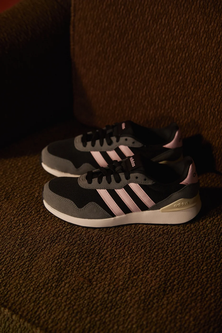 ZAPATILLAS MUJER ADIDAS URBANAS RUN 60s - 4