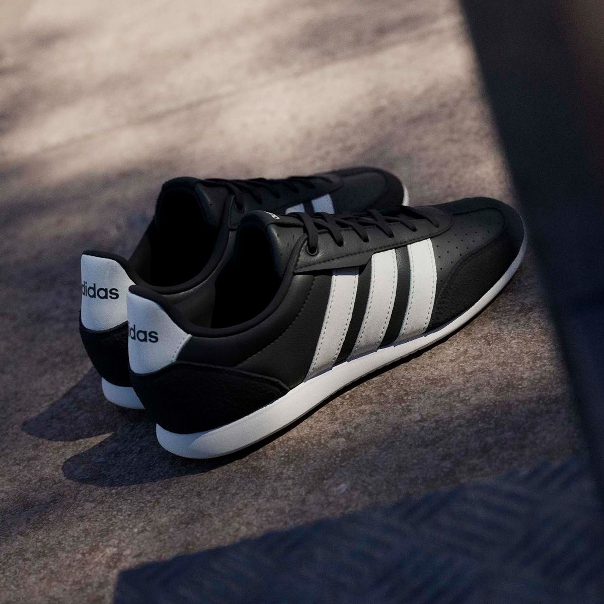 ZAPATILLAS URBANAS MUJER ADIDAS BARREDA LO SHOES - 5