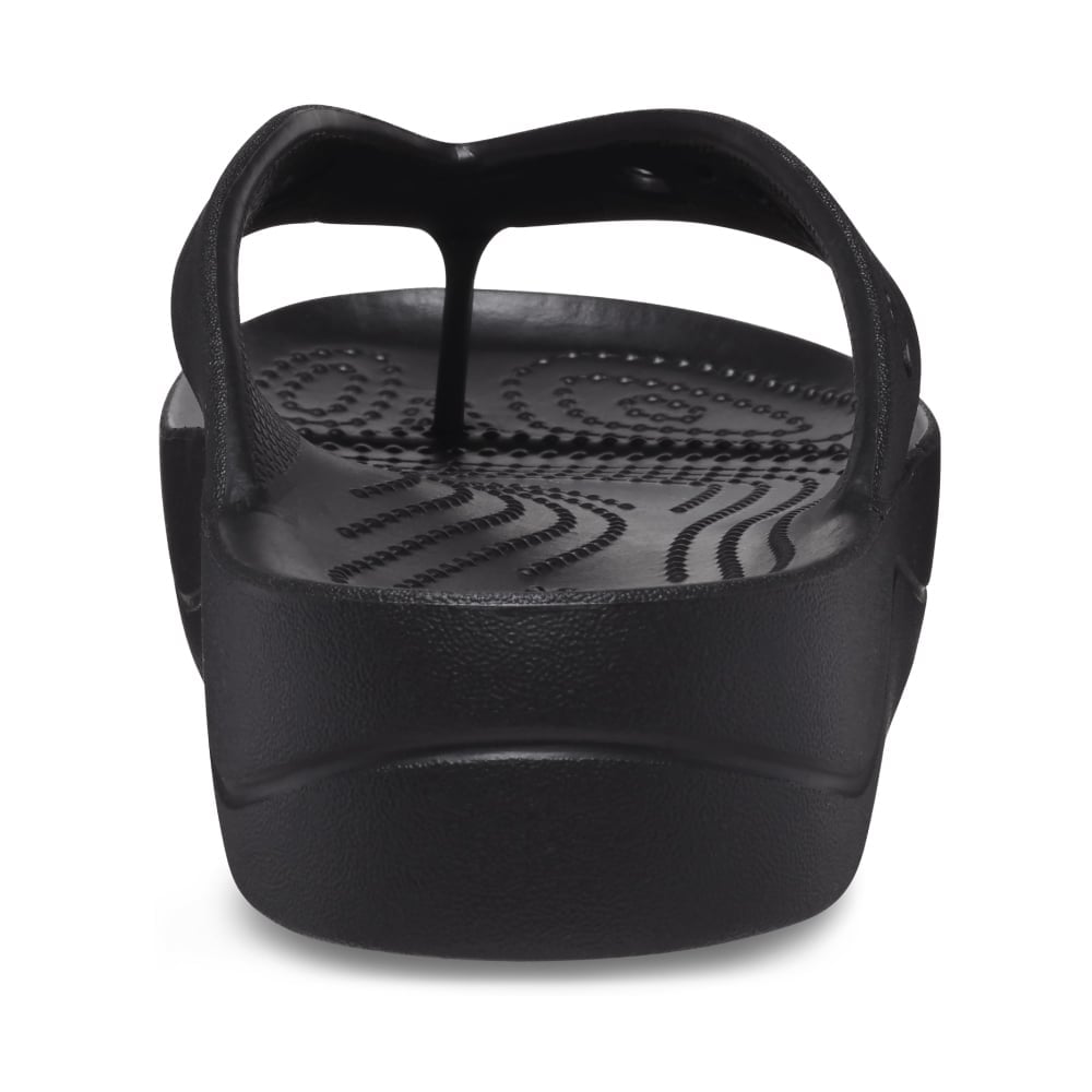 ZUECOS MUJER CROCS BAYA PLATFORM FLIP NEGRO - 3