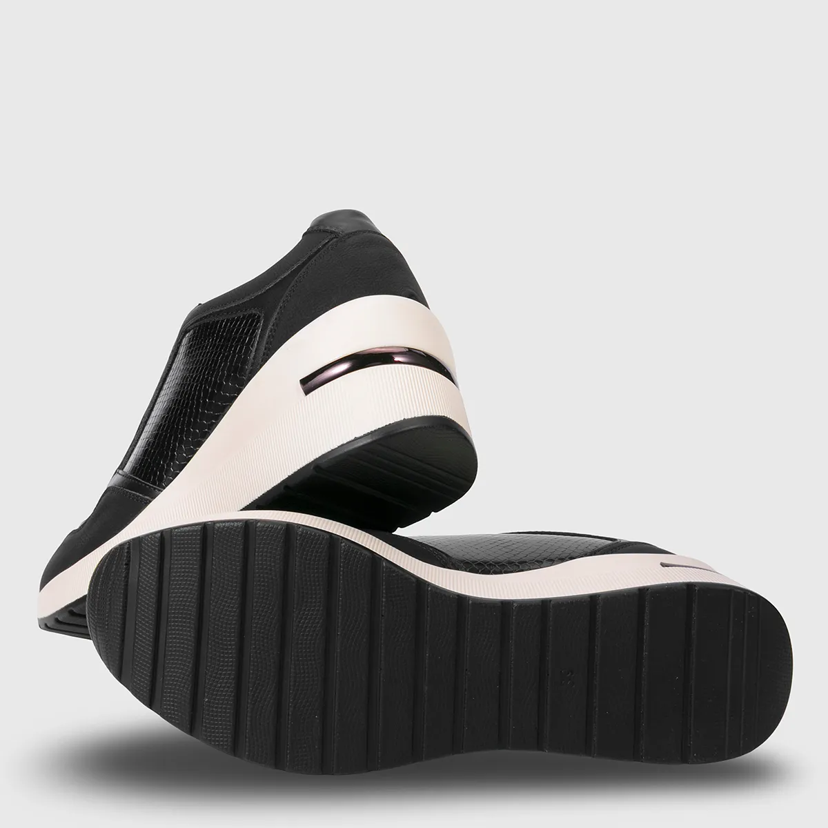 ZAPATILLAS MUJER BRIGITTE NAUX URBANAS ESANI - 4