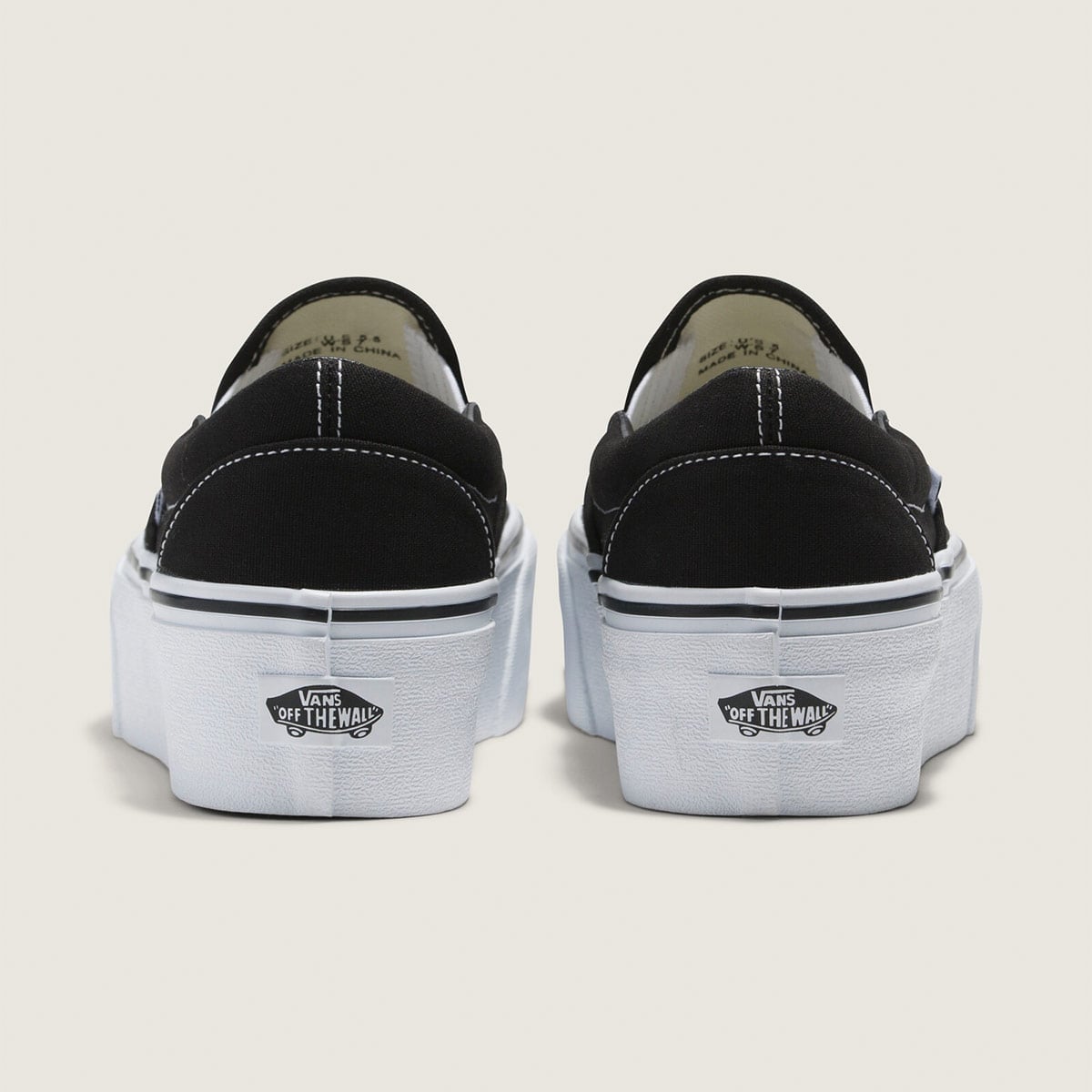 ZAPATILLAS MUJER VANS URBANAS NEGRO UA CLAS CUERO - 4