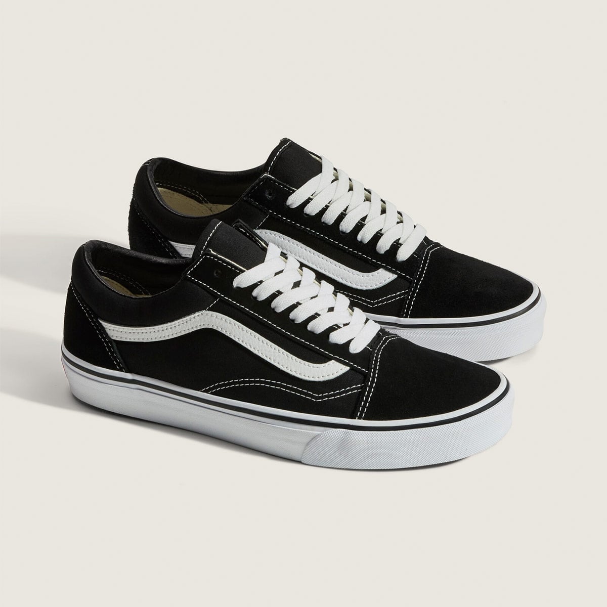 ZAPATILLAS MUJER VANS URBANAS NEGRO UA OLD SK CUERO - 1
