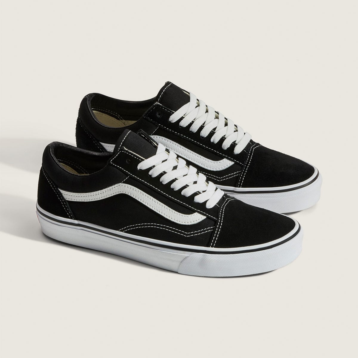 ZAPATILLAS MUJER VANS URBANAS NEGRO UA OLD SK CUERO - 1