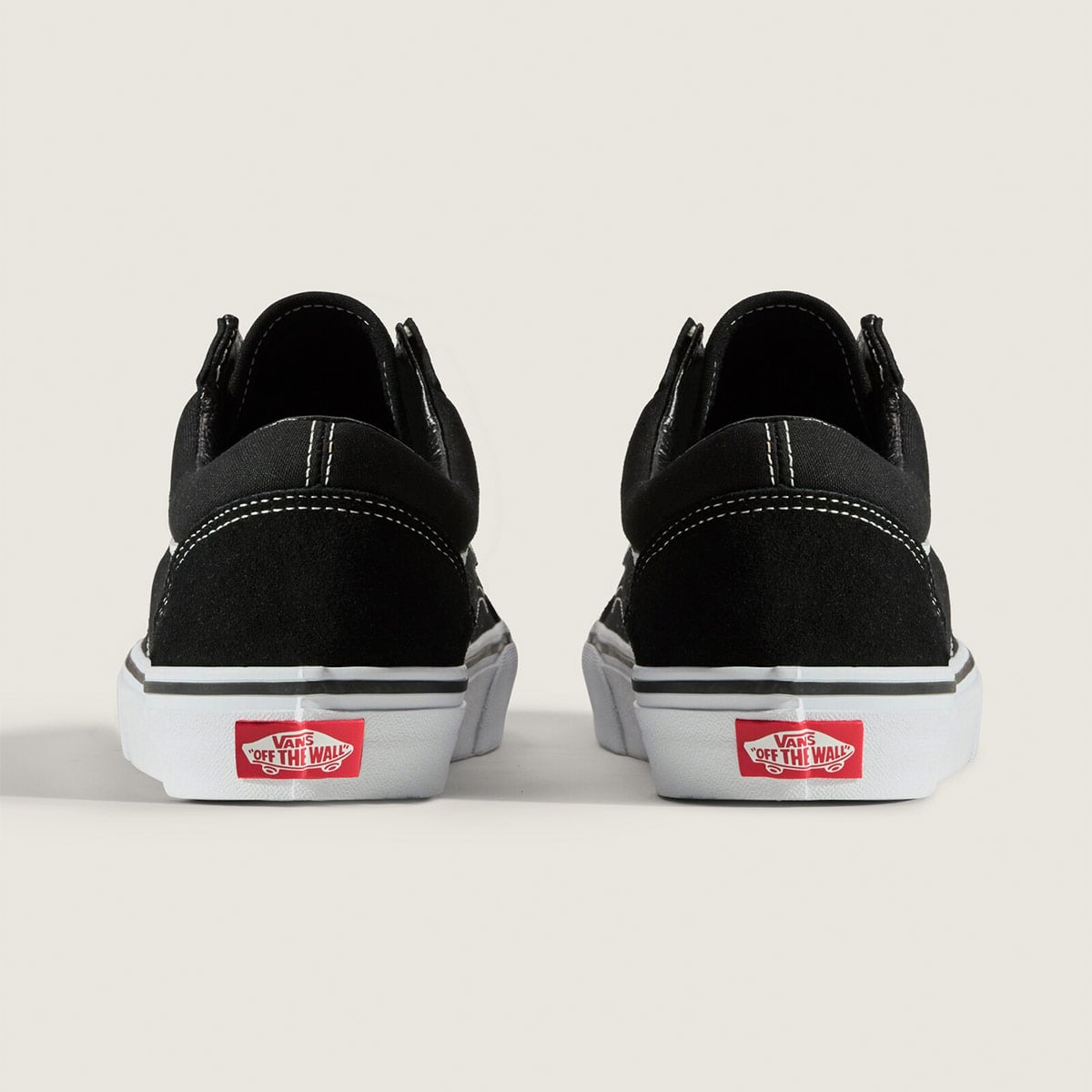 ZAPATILLAS MUJER VANS URBANAS NEGRO UA OLD SK CUERO - 4