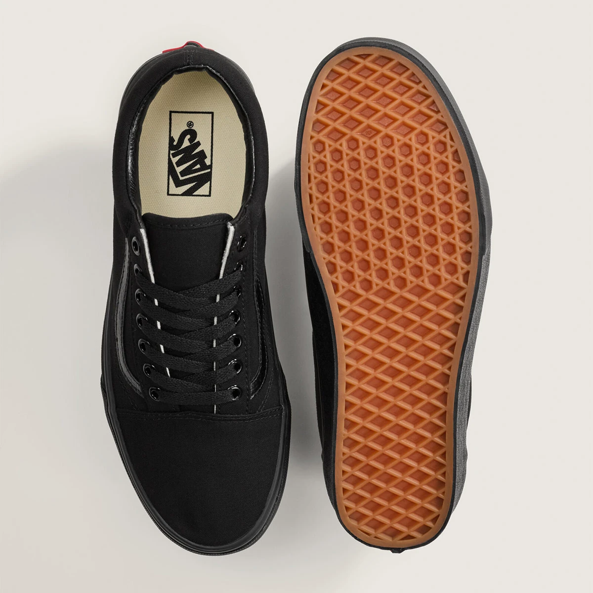 ZAPATILLAS MUJER VANS URBANAS NEGRO  UA OLD SK CUERO - 3