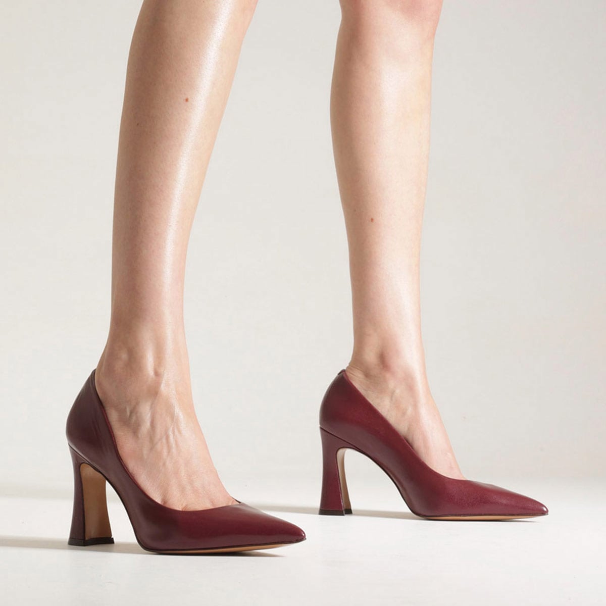 ZAPATOS DE VESTIR CUERO MUJER AREZZO CHOCOLATE - 4