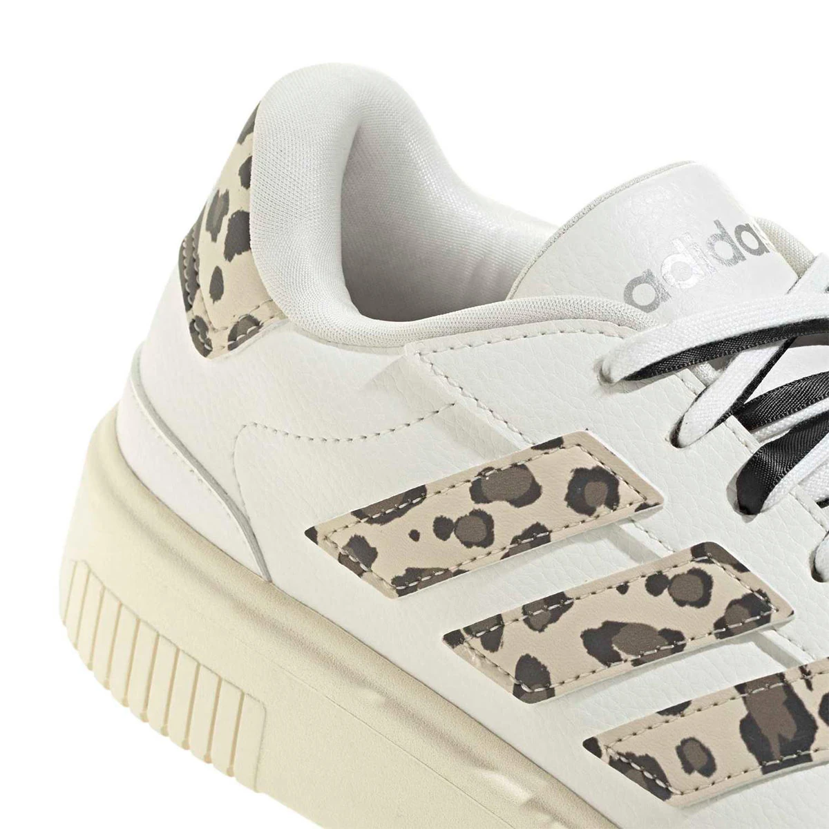 ZAPATILLAS MUJER ADIDAS URBANAS COURTBLOCK CUERO - 7