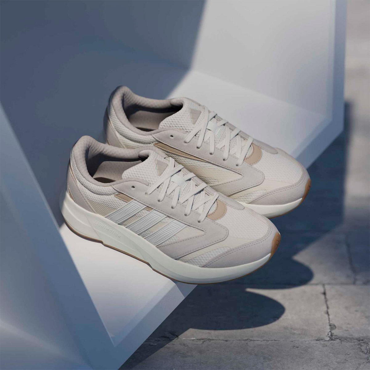 ZAPATILLAS MUJER ADIDAS URBANAS LIGHTSHIFT 2.0 CUERO - 3