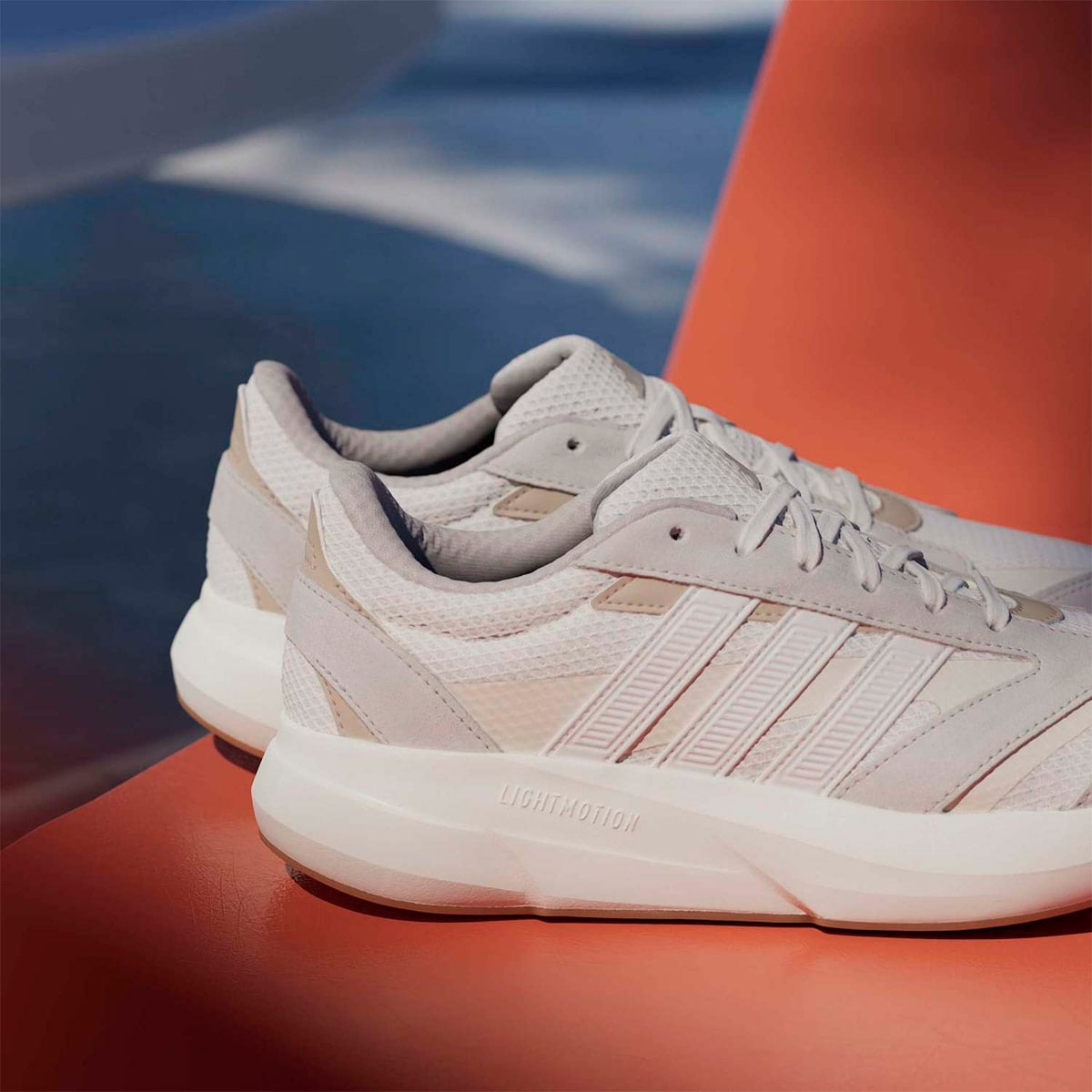 ZAPATILLAS MUJER ADIDAS URBANAS LIGHTSHIFT 2.0 CUERO - 4