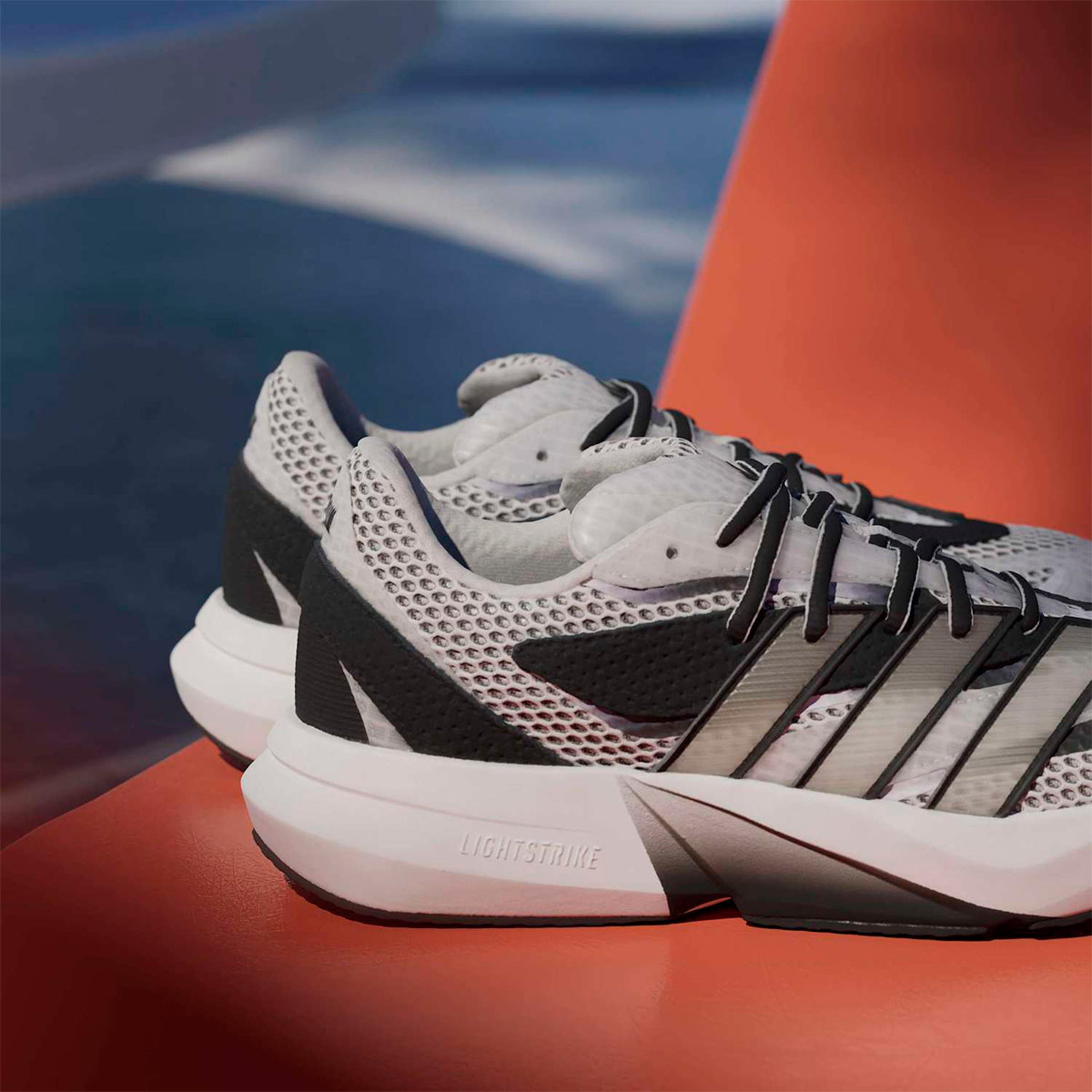 ZAPATILLAS MUJER ADIDAS URBANAS LIGHTBLAZE - 5