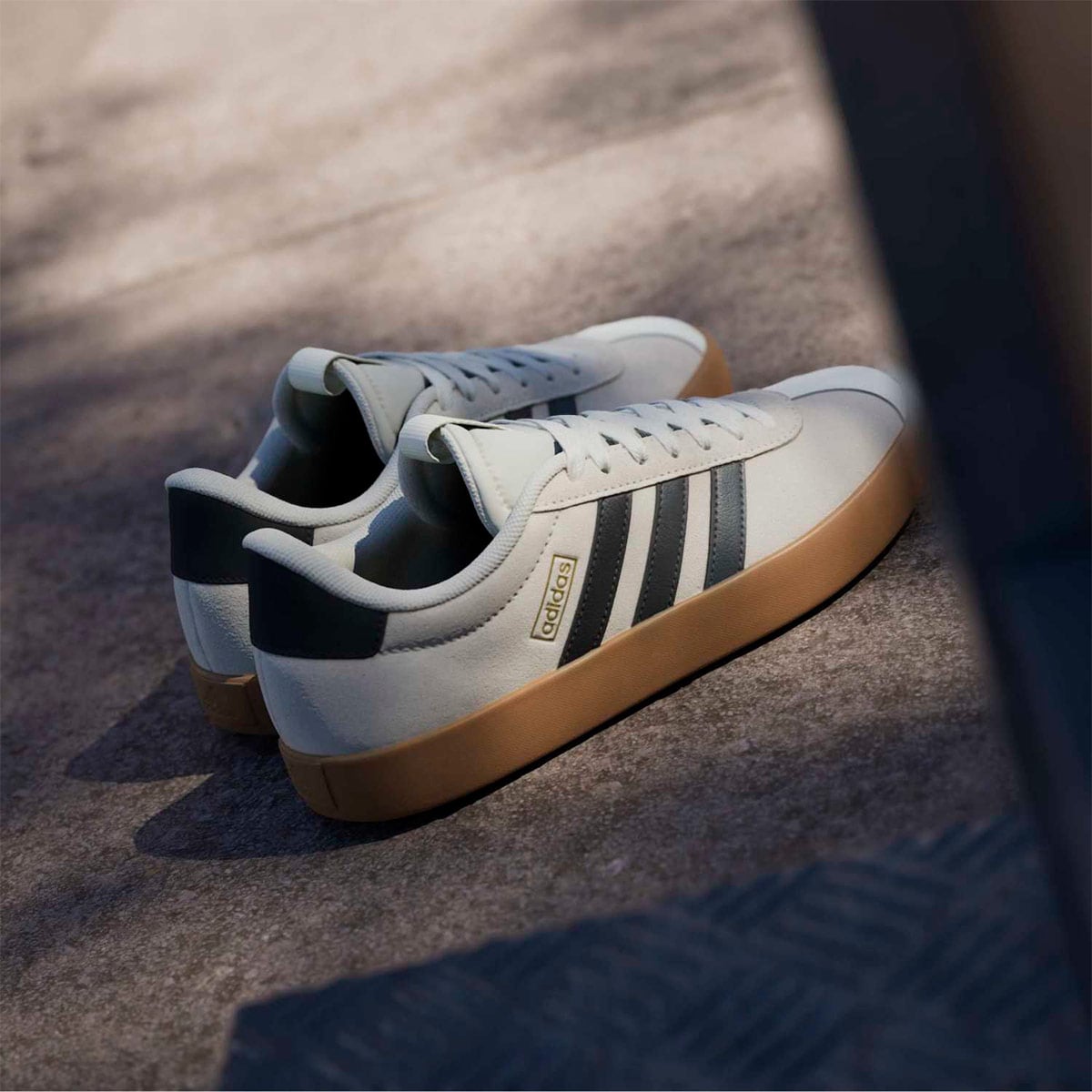 ZAPATILLAS MUJER ADIDAS URBANAS VL COURT 3.0 CUERO - 3