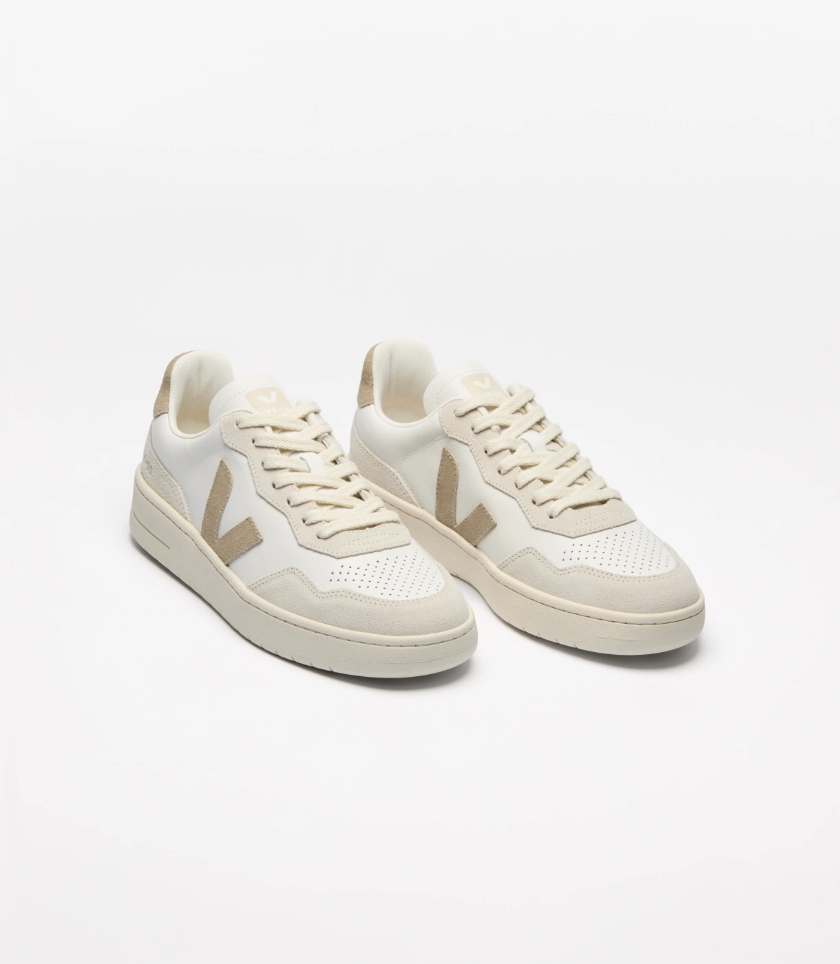 ZAPATILLAS URBANAS MUJER VEJA V90 - 1