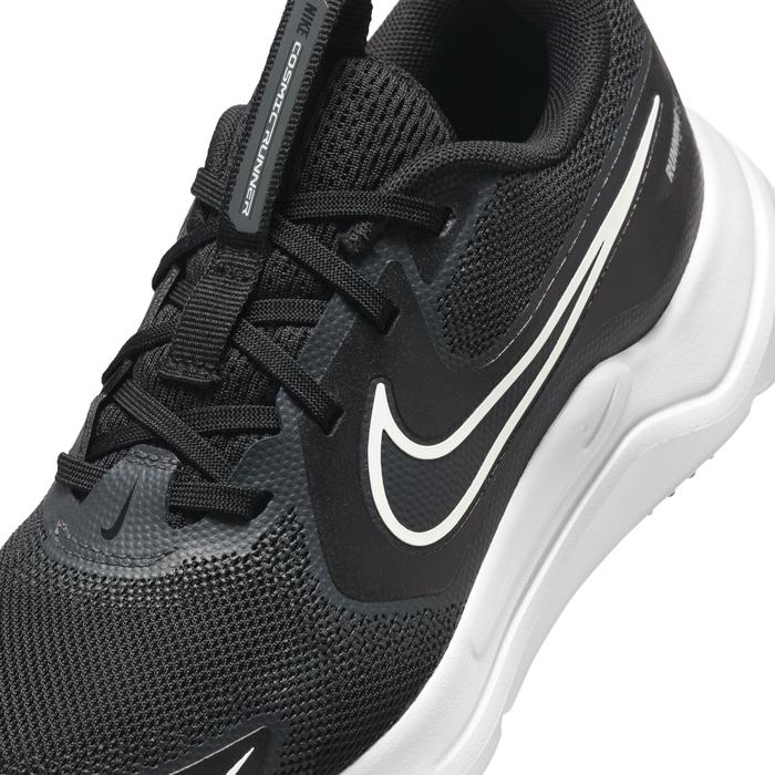 ZAPATILLAS URBANAS  JUVENIL NIKE COSMIC RU - 4