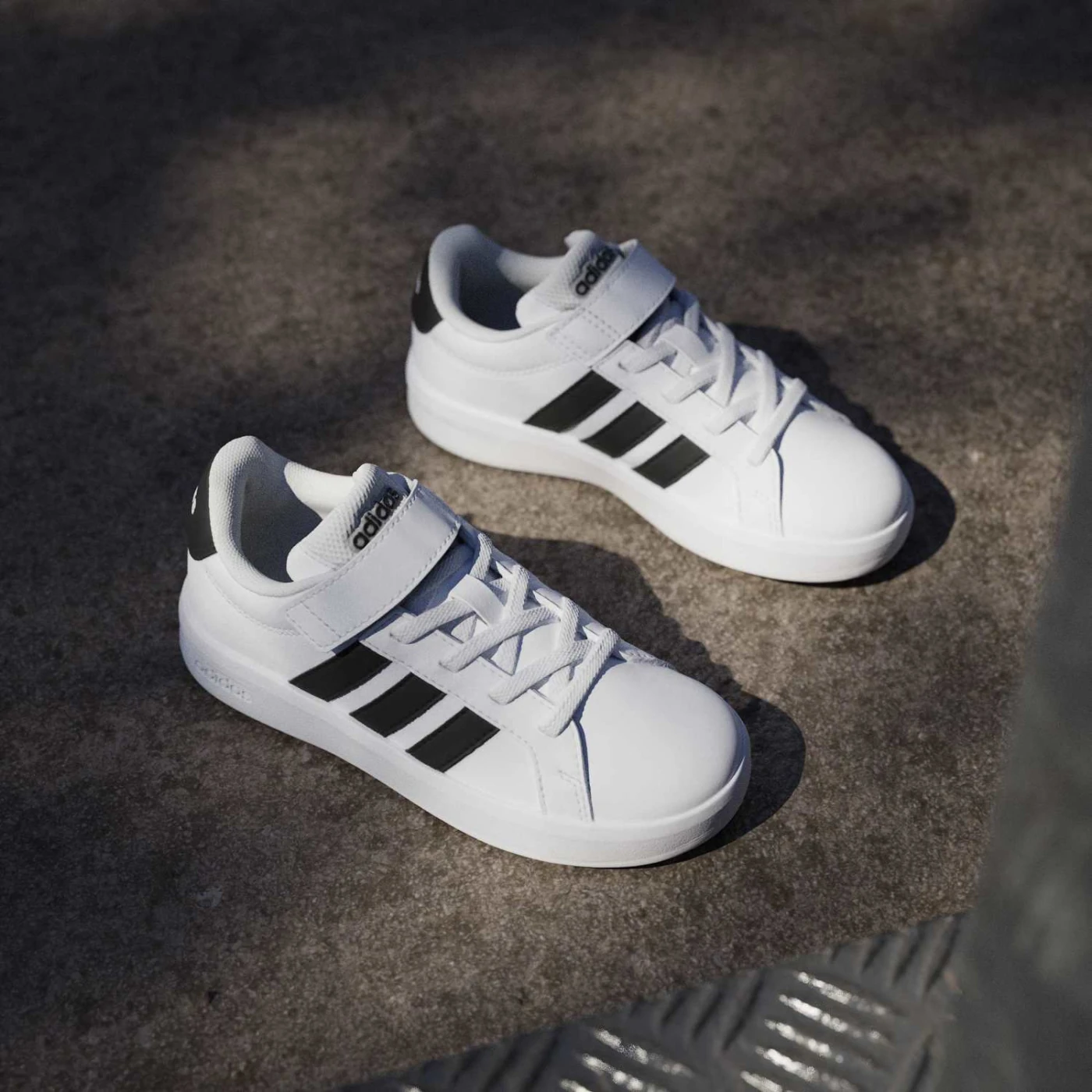 ZAPATILLAS URBANAS JUVENIL ADIDAS GRAND COURT 3.0 - 3