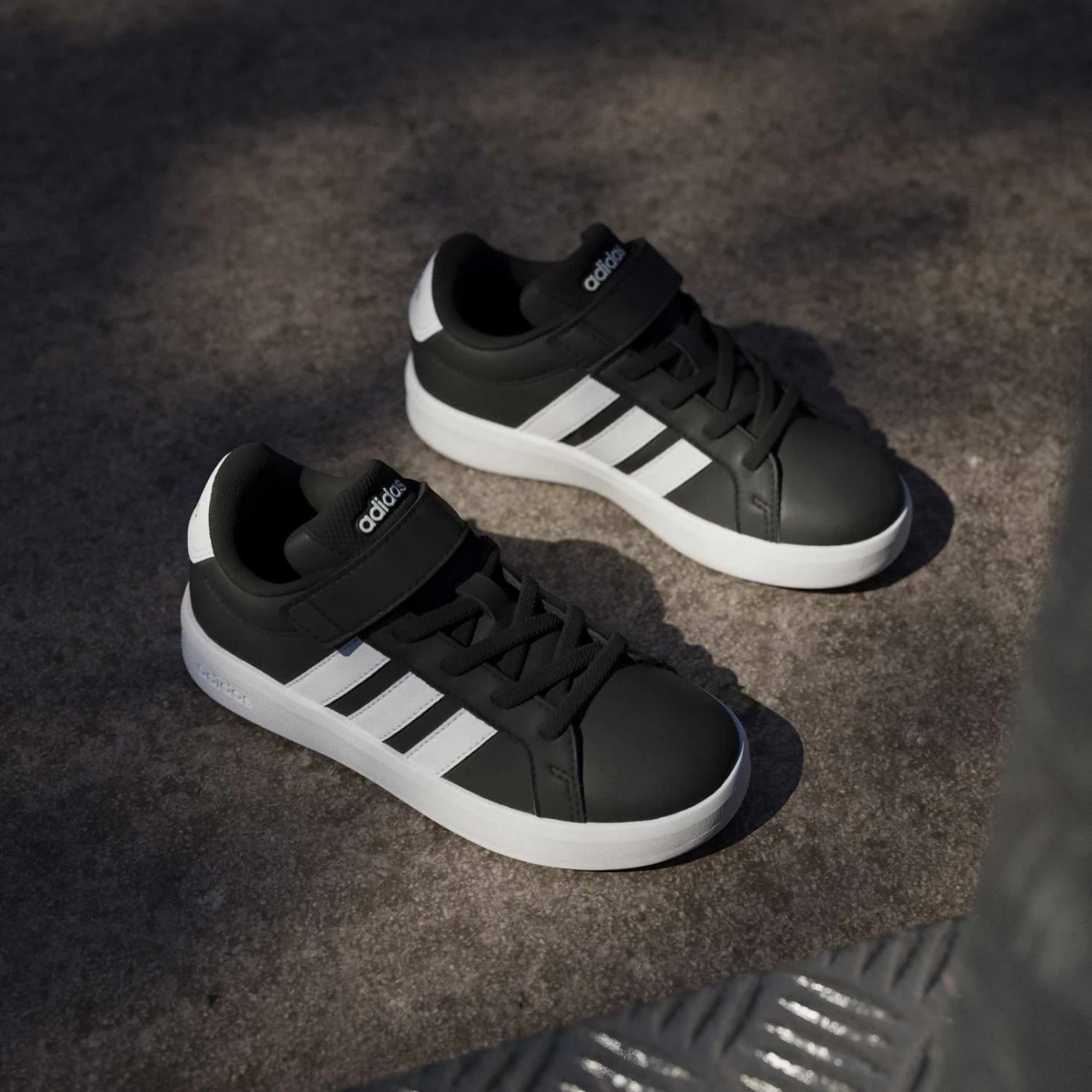 ZAPATILLAS URBANAS JUVENIL ADIDAS GRAND COURT 3.0 - 3