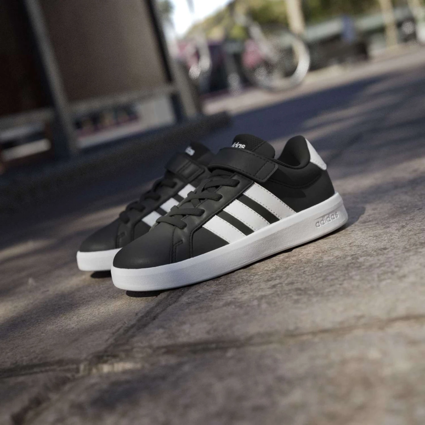 ZAPATILLAS URBANAS JUVENIL ADIDAS GRAND COURT 3.0 - 6